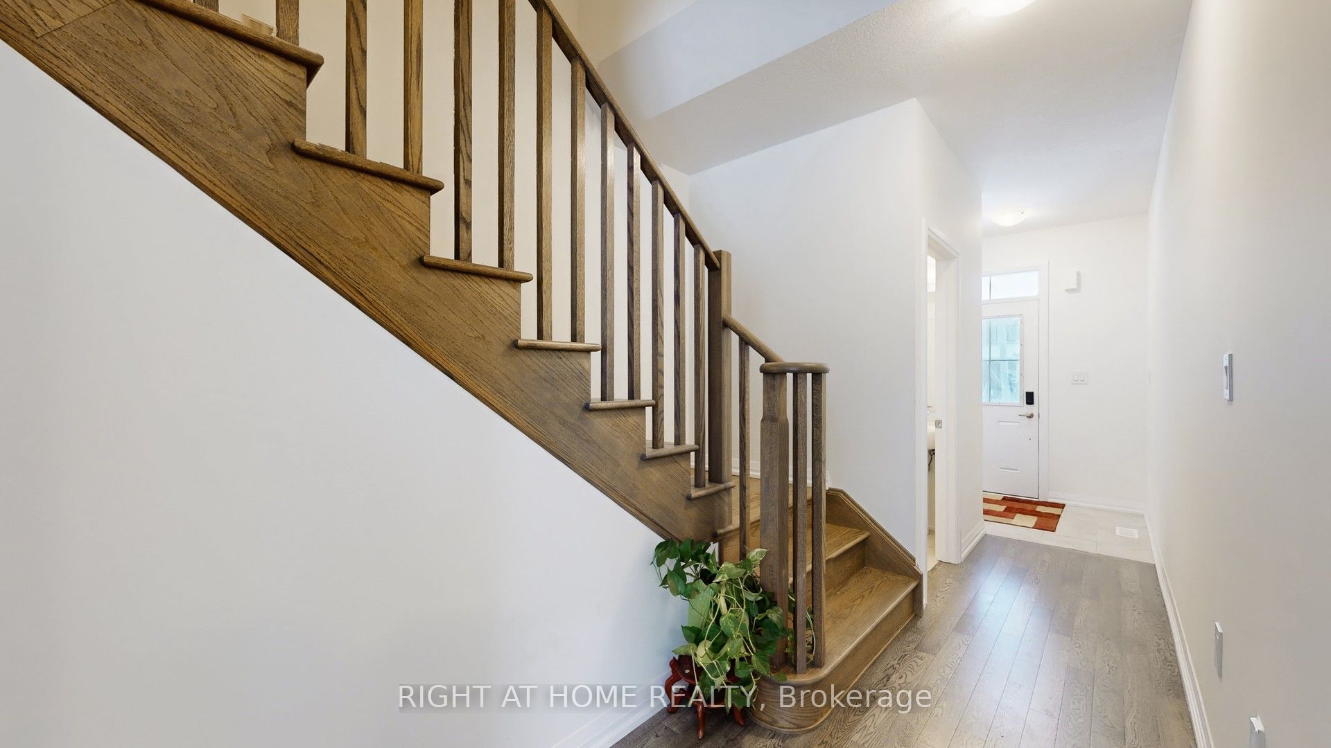 38 Lonsdale Road Property Photo 24