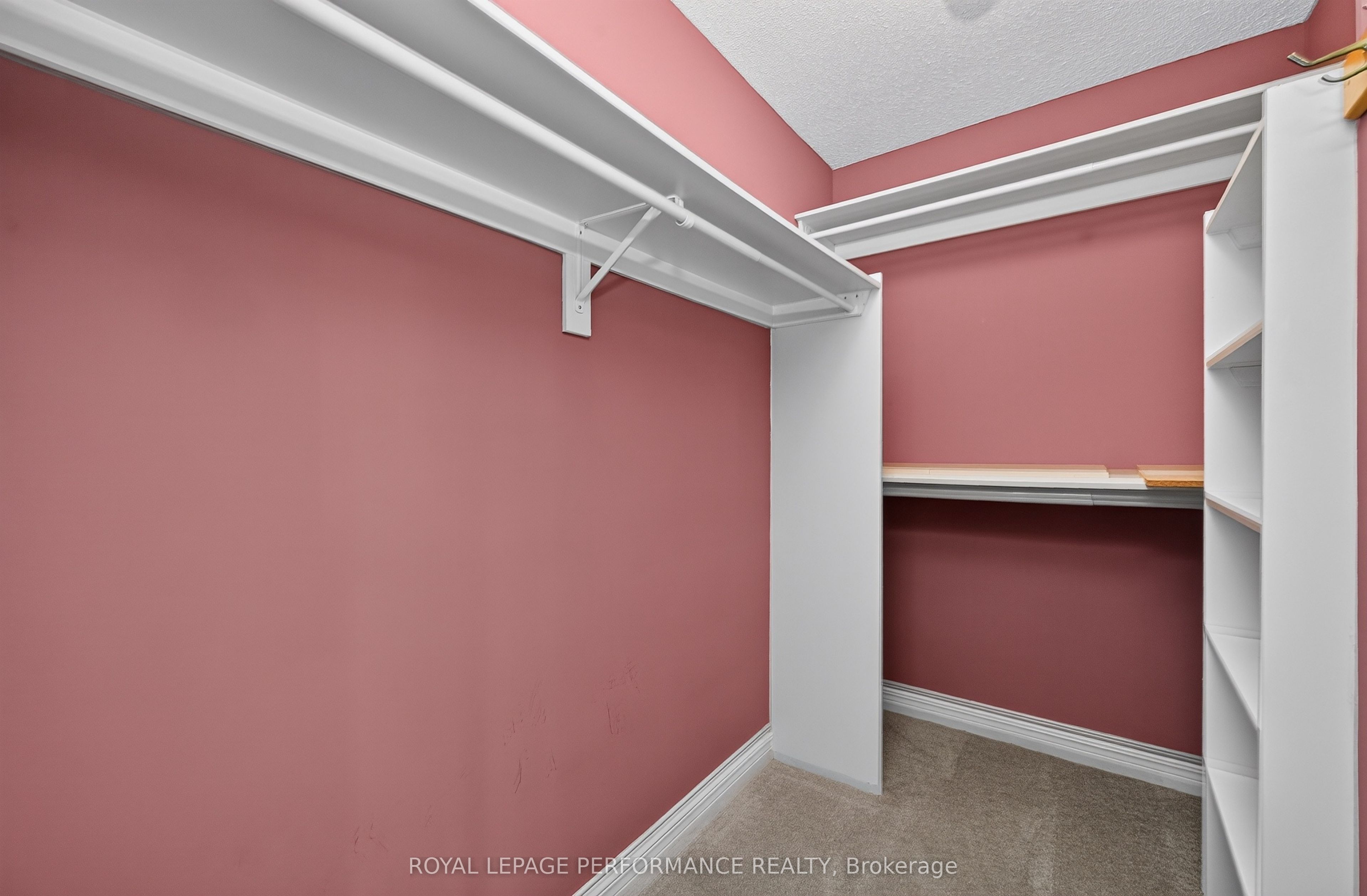 59 Grenadier Way Property Photo 25