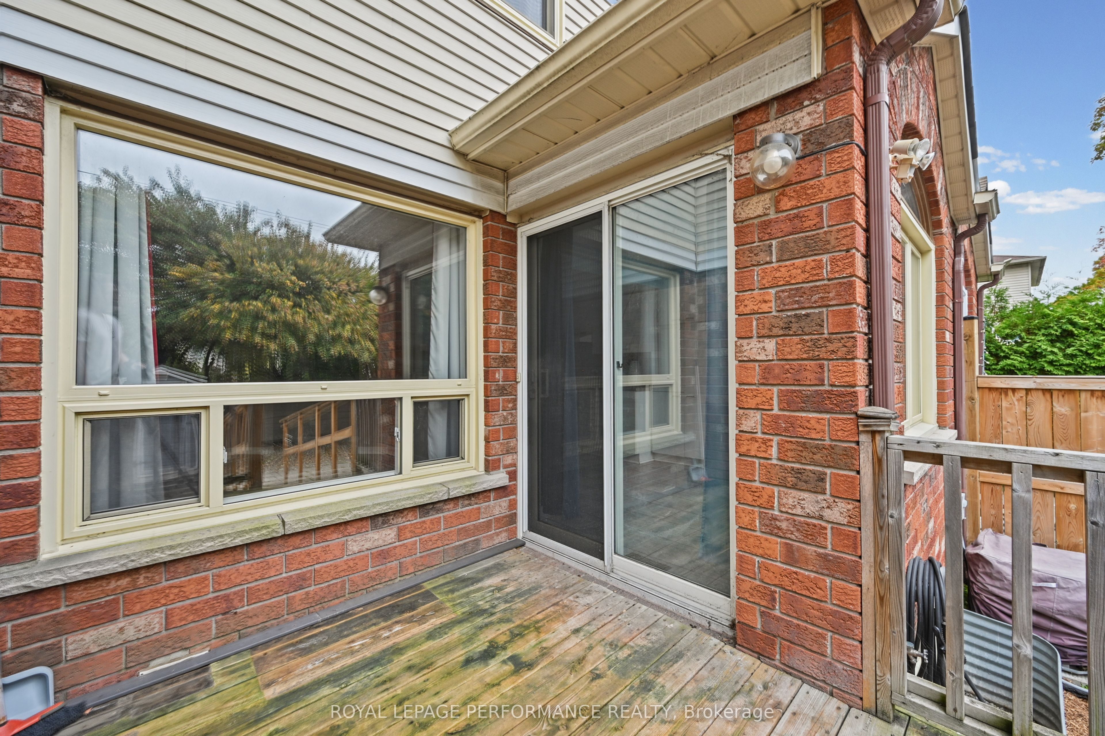 59 Grenadier Way Property Photo 39