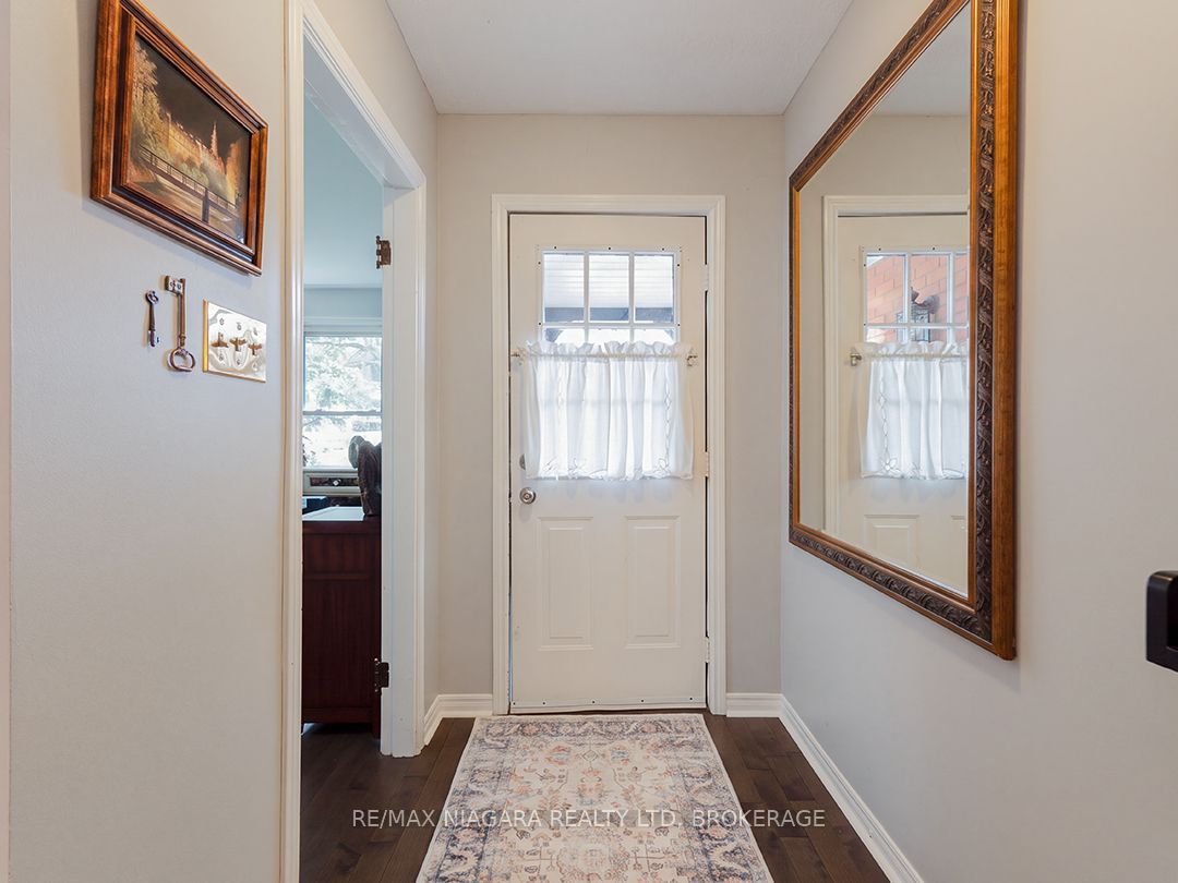 310 Clarence Street Property Photo 3