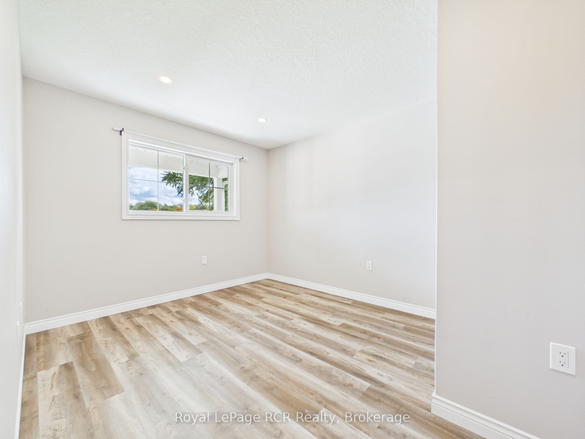 91135 Belmore Line 3 Property Photo 4