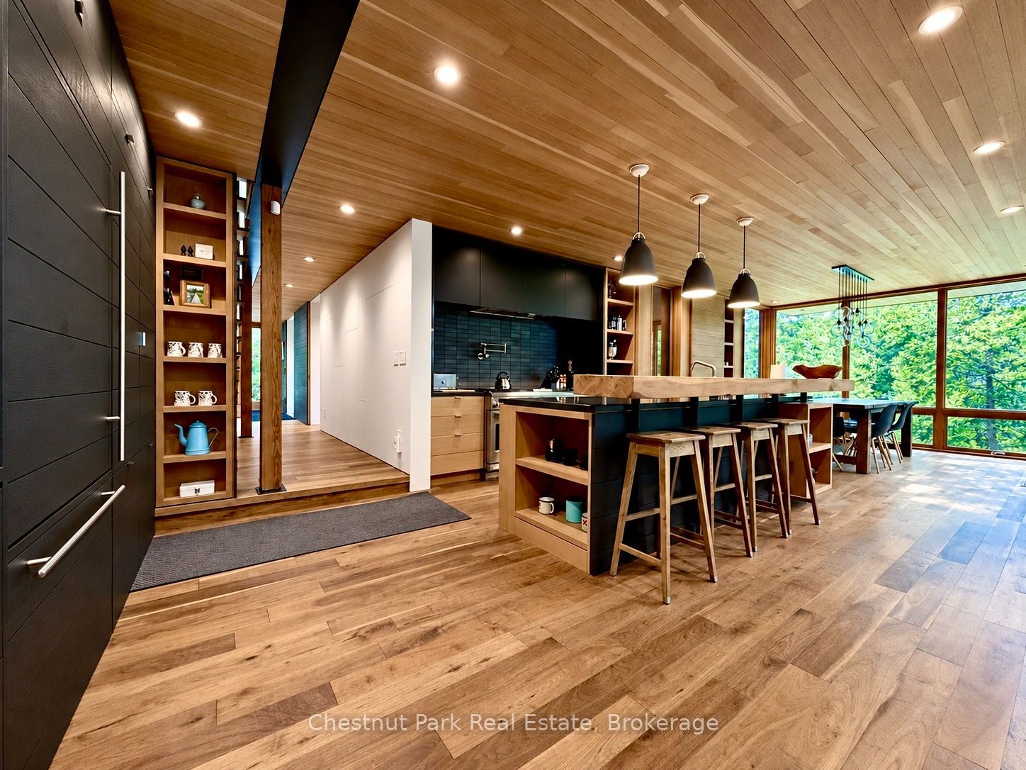 1196 Enterprise Drive Property Photo 11