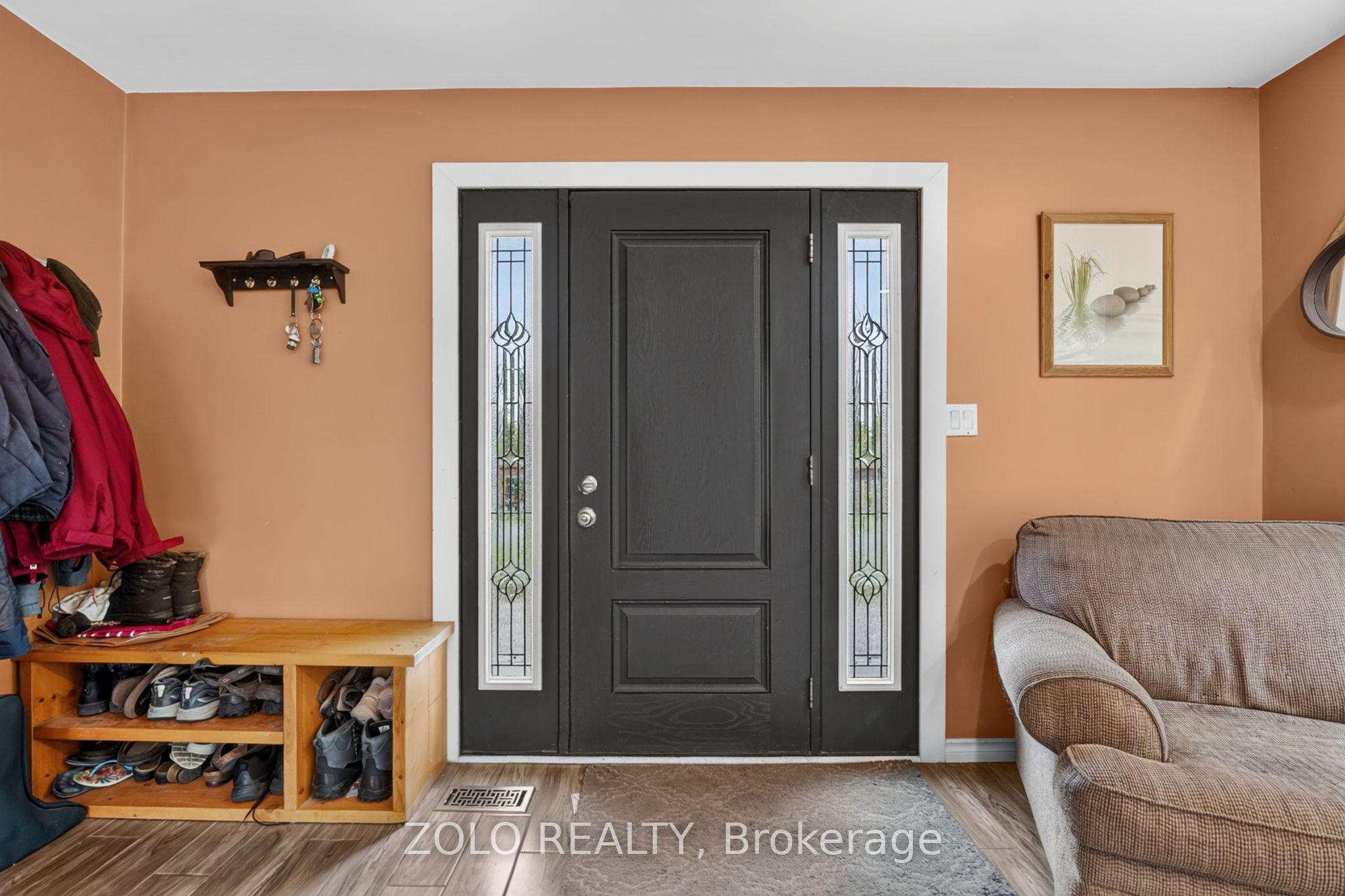 381 Beachview Avenue Property Photo 3