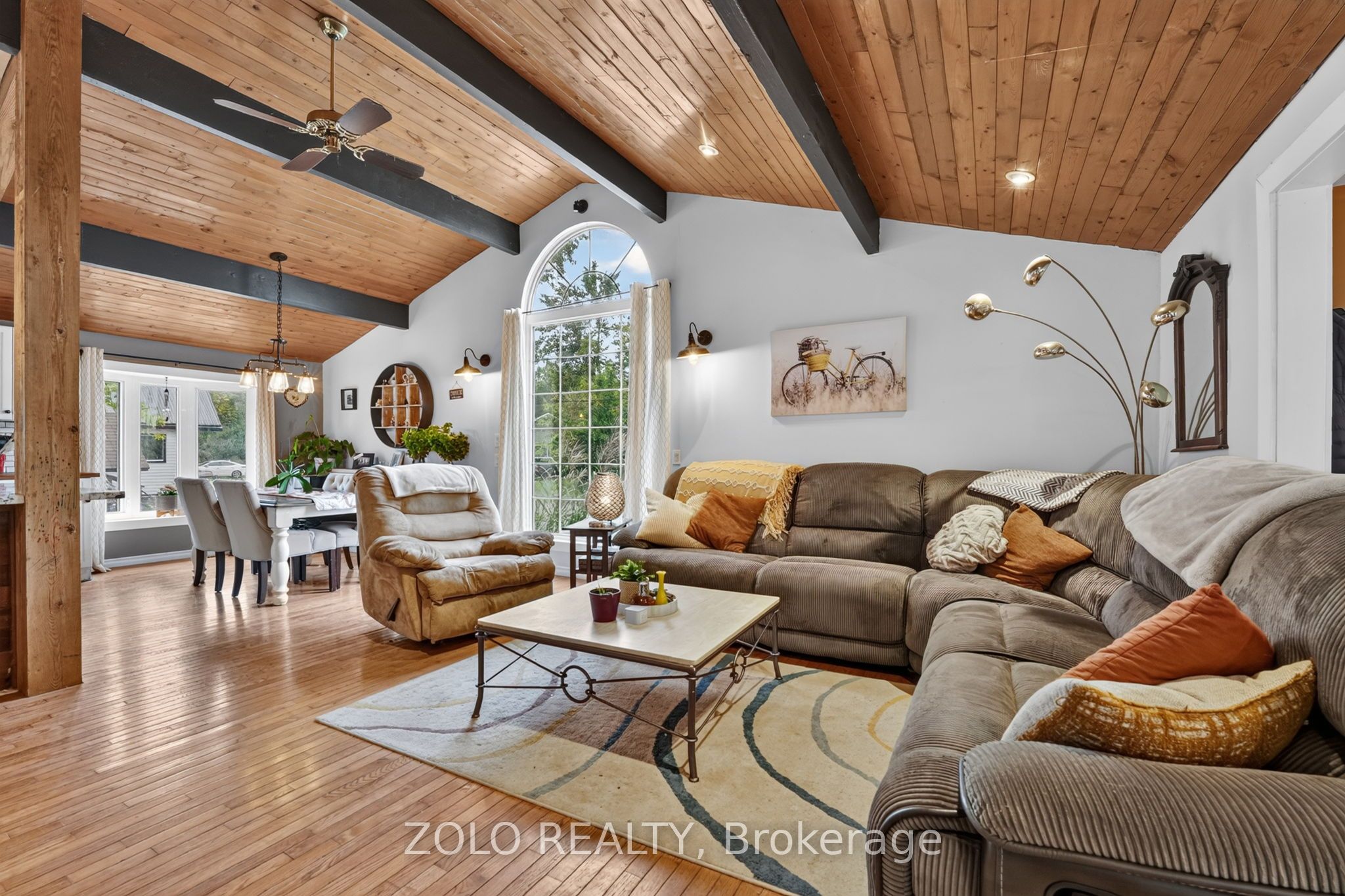 381 Beachview Avenue Property Photo 7