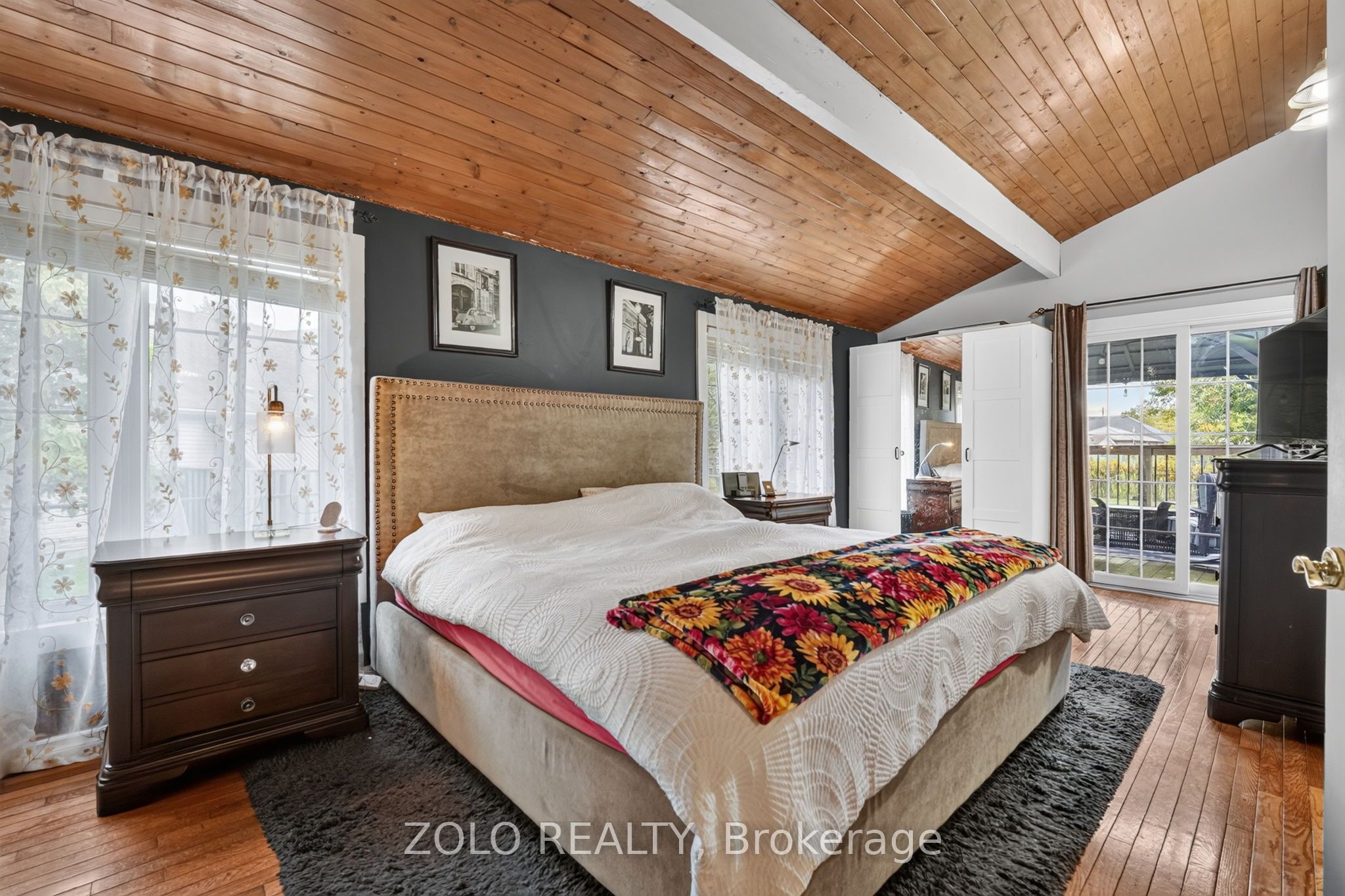 381 Beachview Avenue Property Photo 24