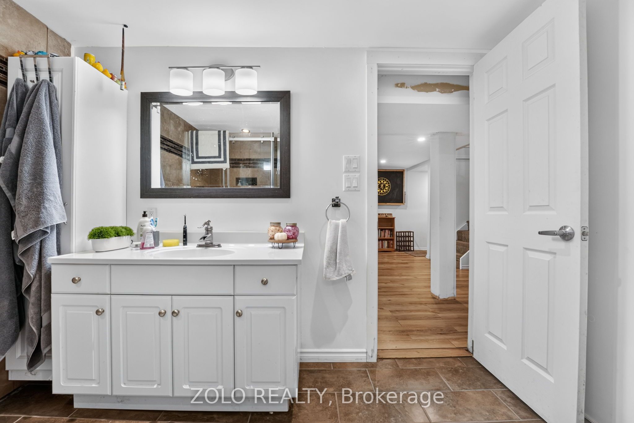 381 Beachview Avenue Property Photo 36
