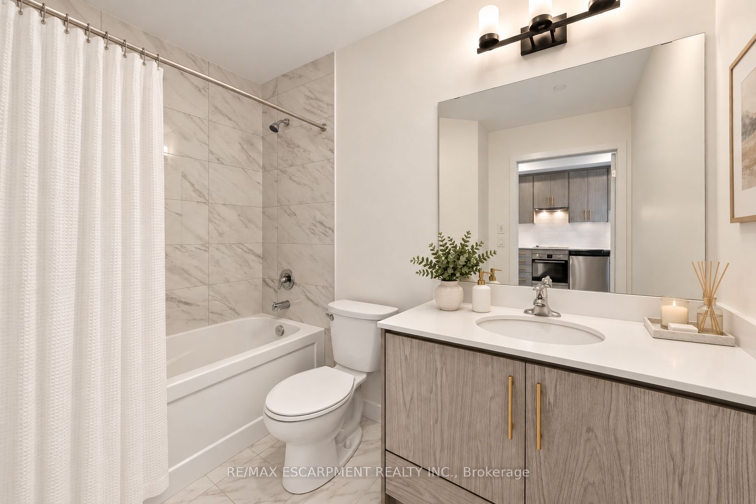 461 Green Road 321 Property Photo 6