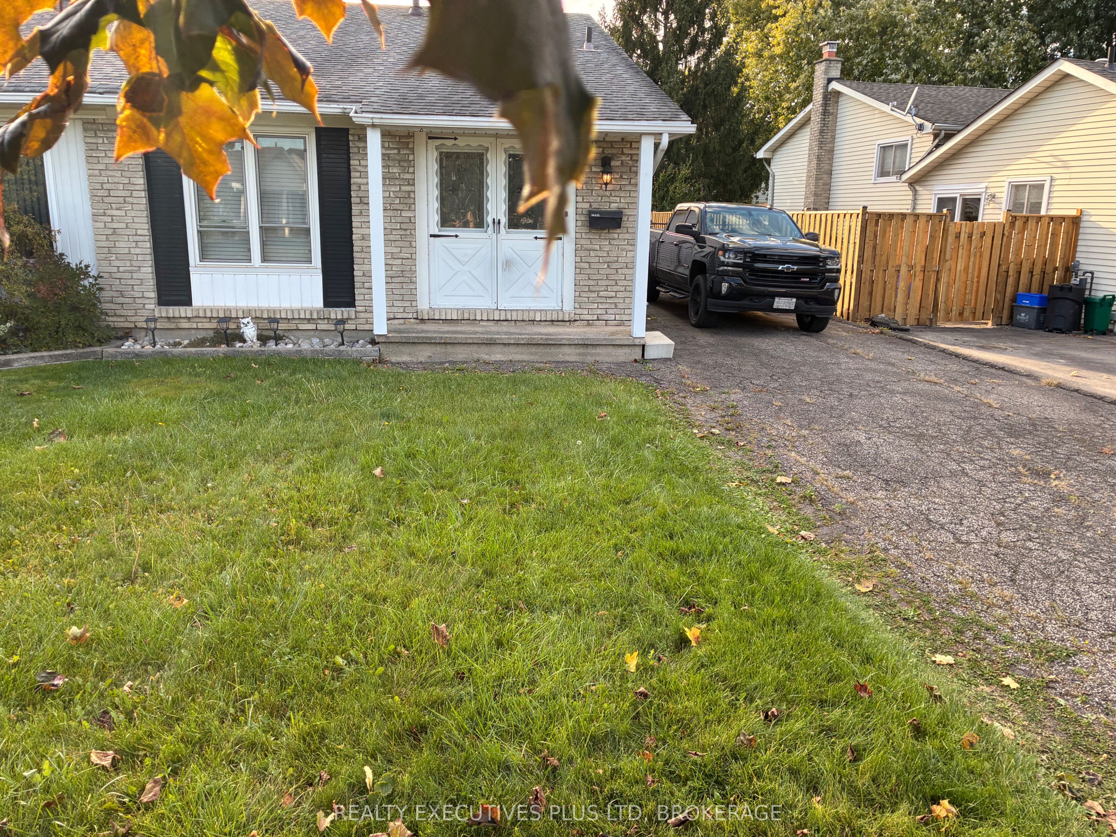 94 Carriage Road Property Photo 1