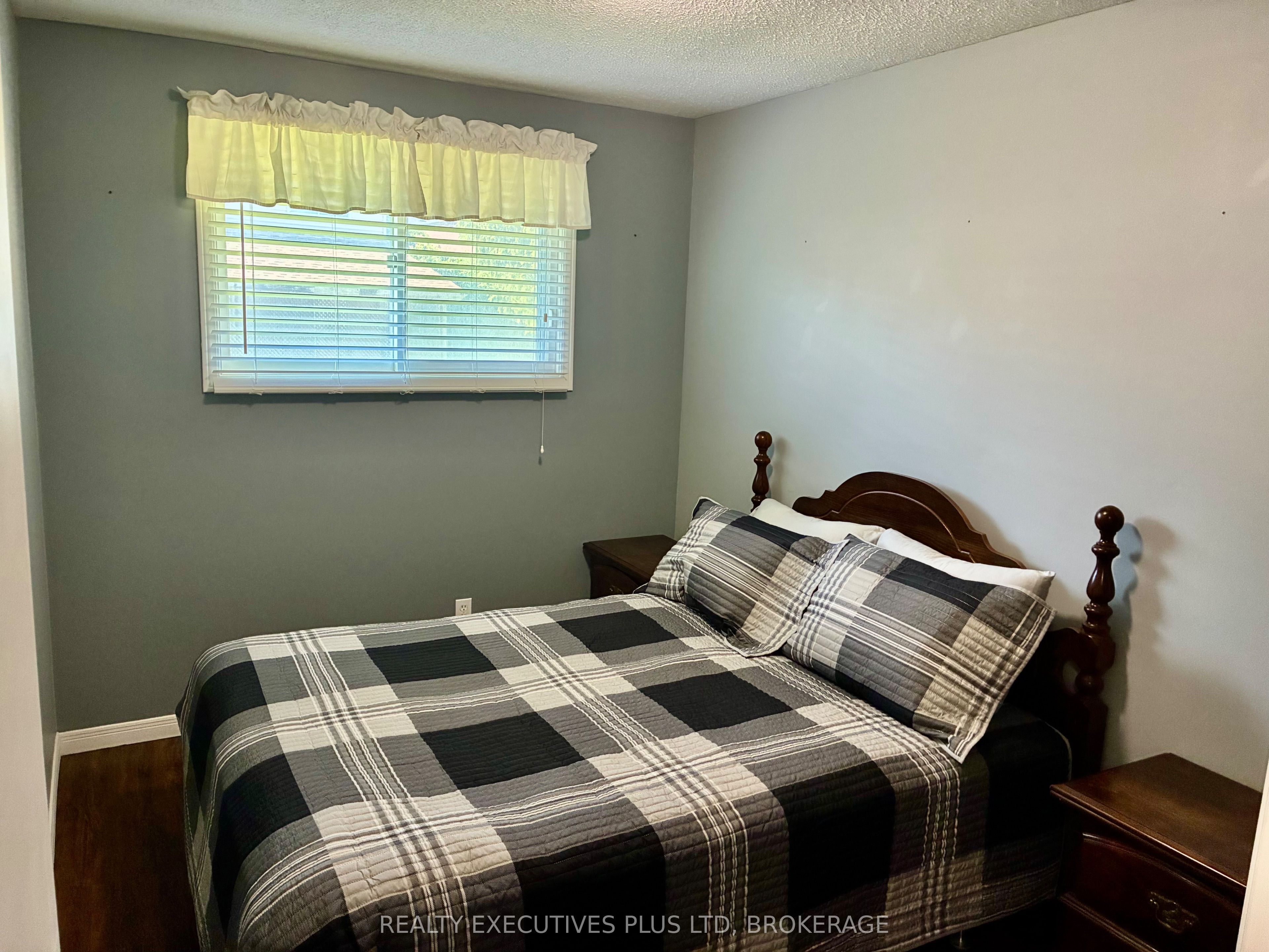 94 Carriage Road Property Photo 15
