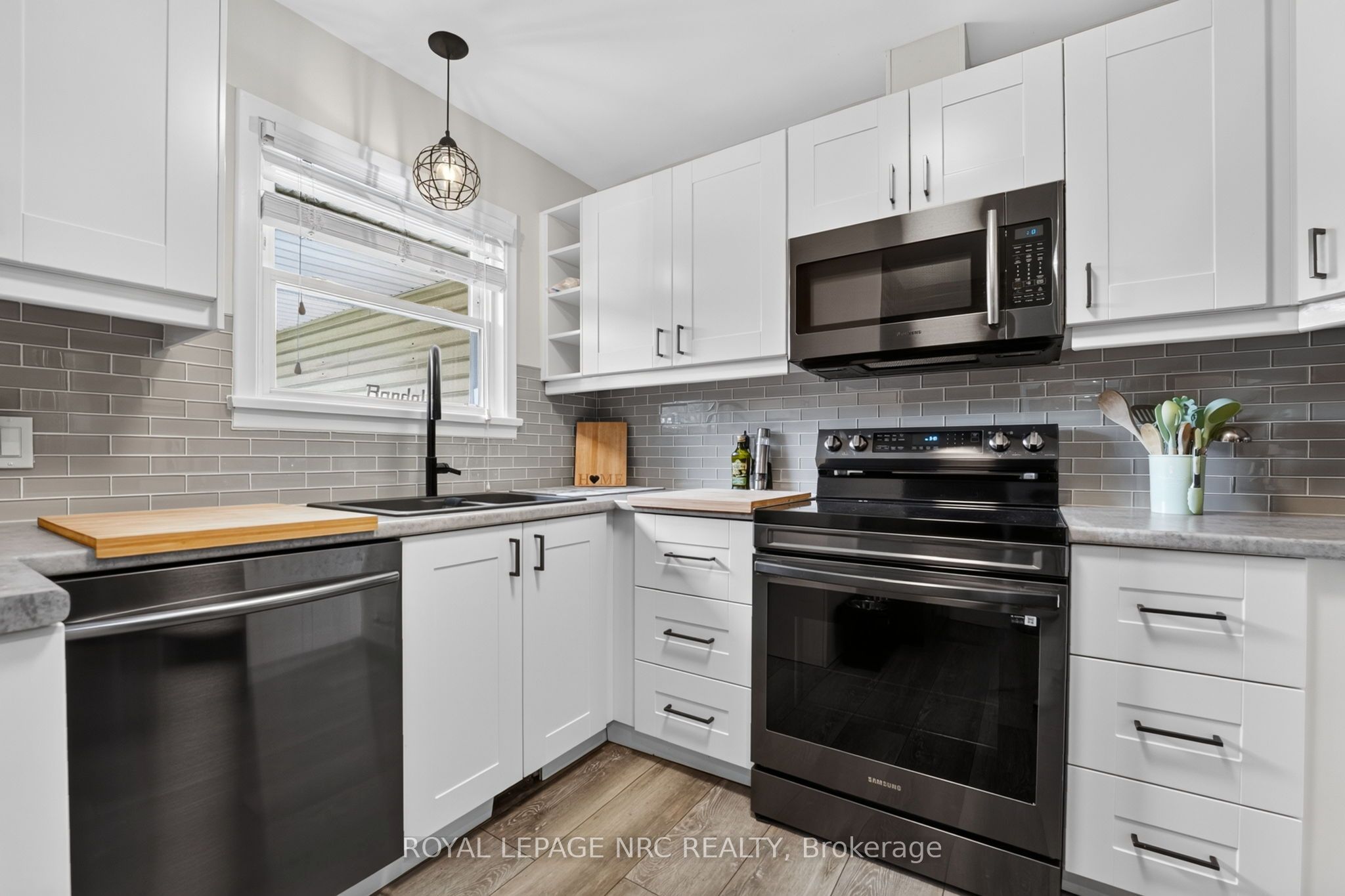 1225 Benner Avenue Property Photo 12