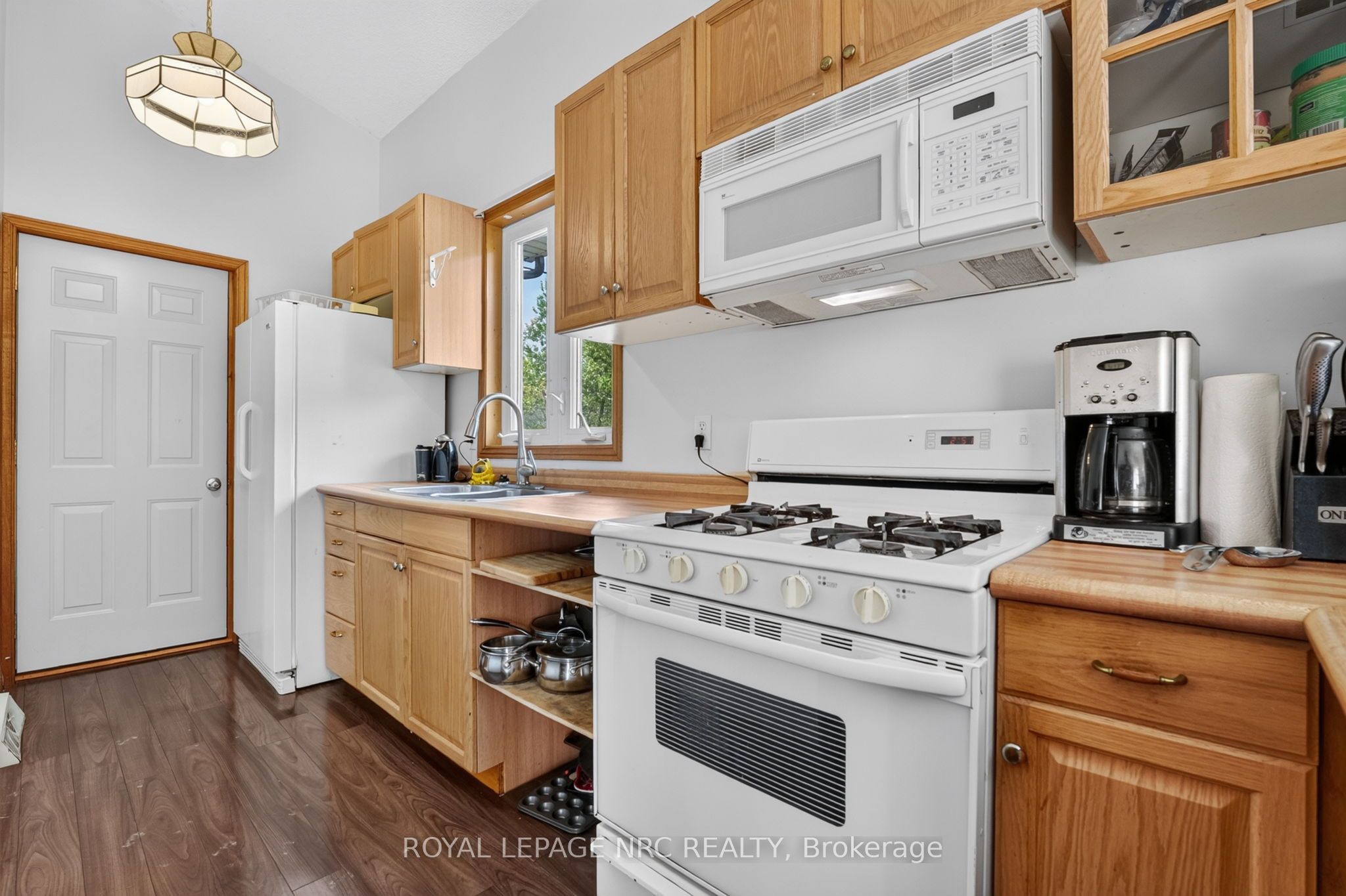 1225 Benner Avenue Property Photo 35