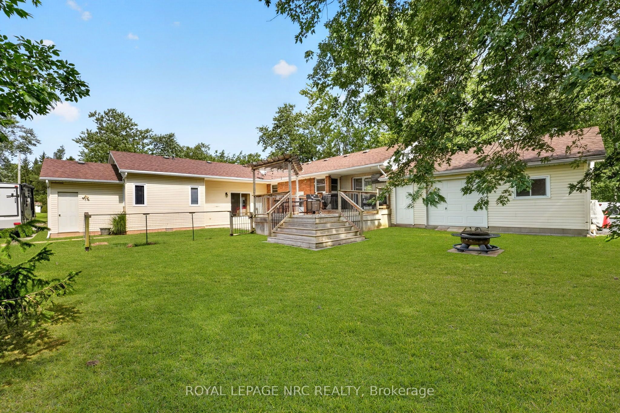 1225 Benner Avenue Property Photo 43