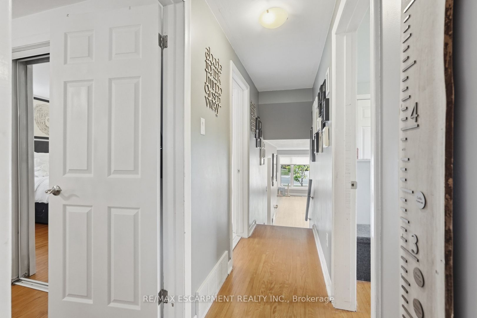 19 Ellingwood Avenue Property Photo 12