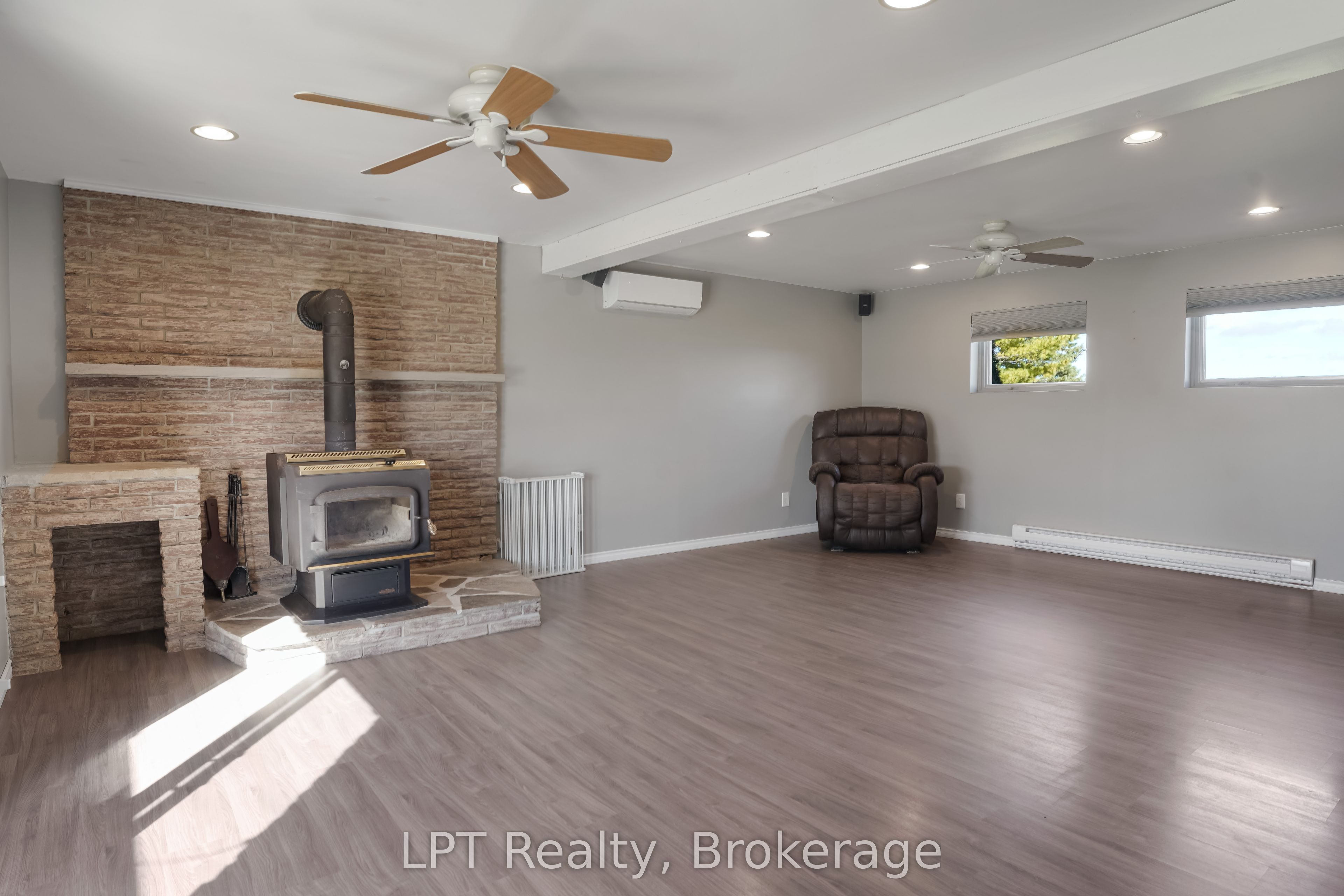 2357 Bruce Rd 40 Road Property Photo 32