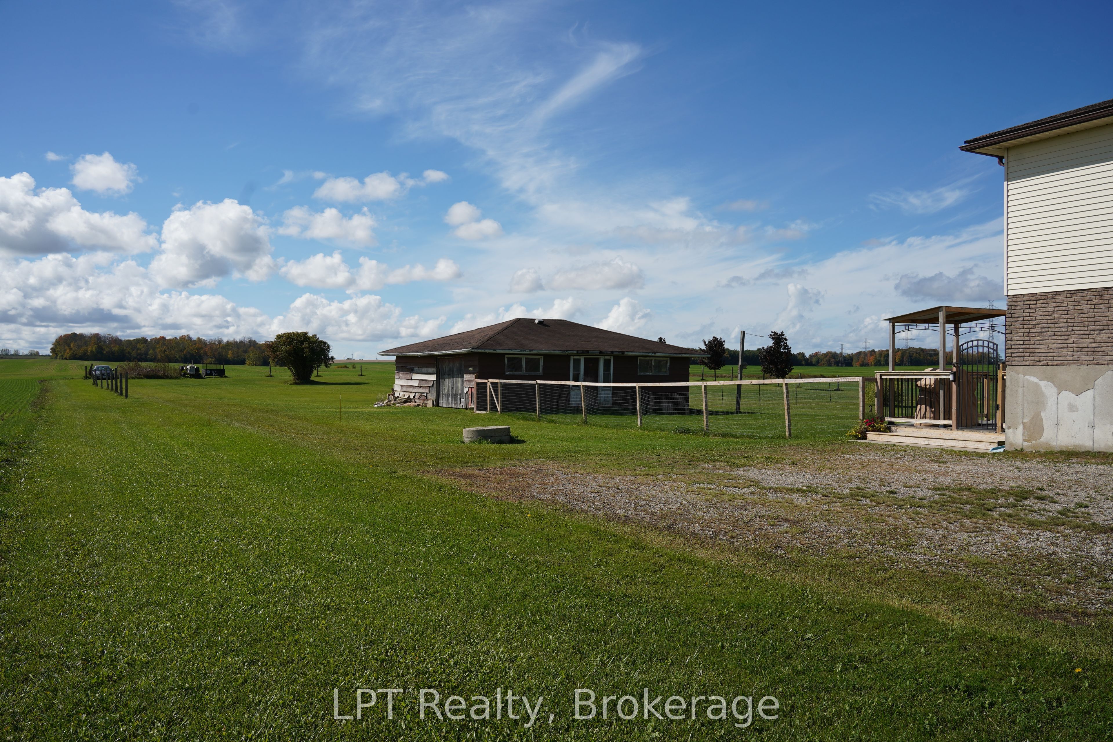 2357 Bruce Rd 40 Road Property Photo 45