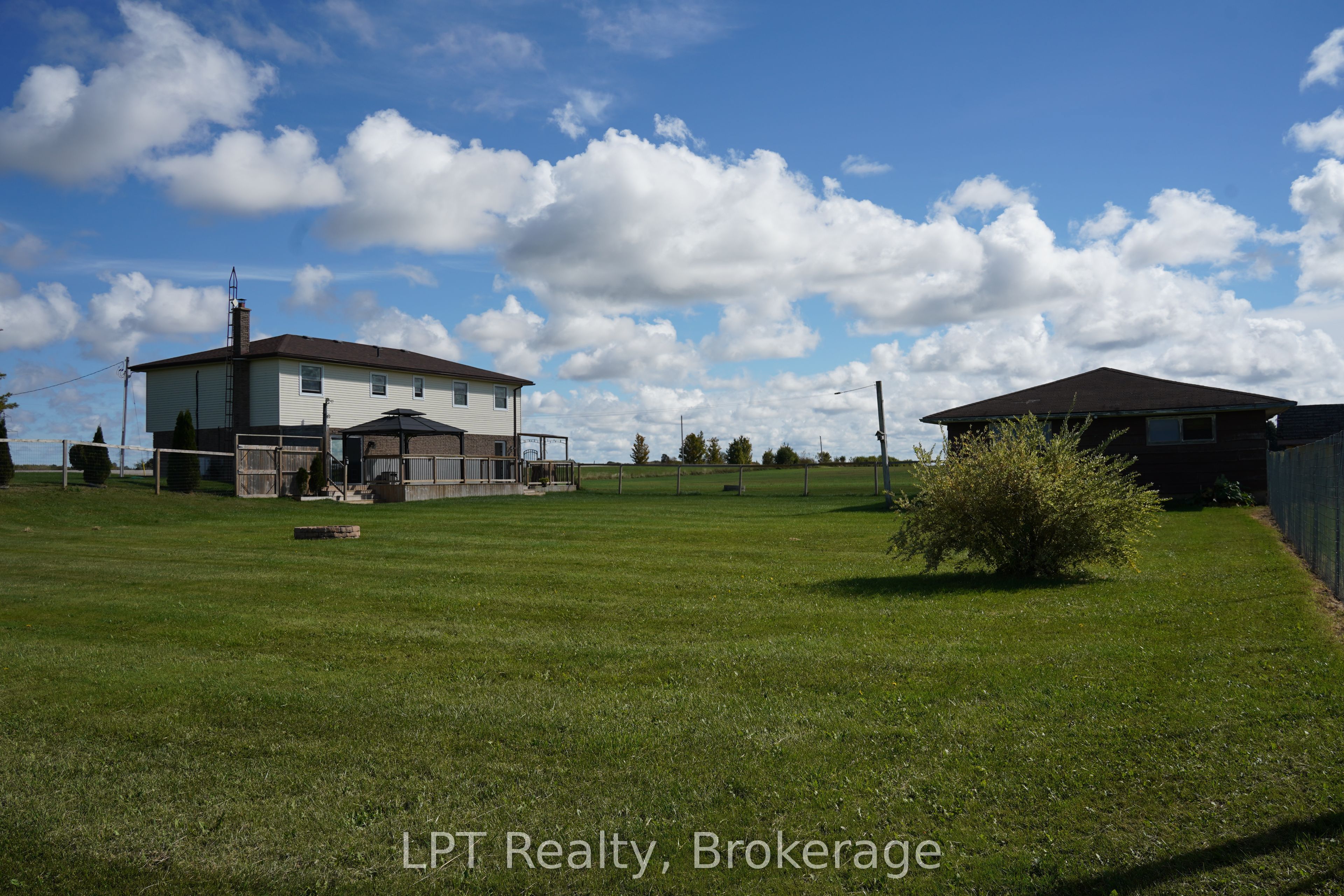 2357 Bruce Rd 40 Road Property Photo 48