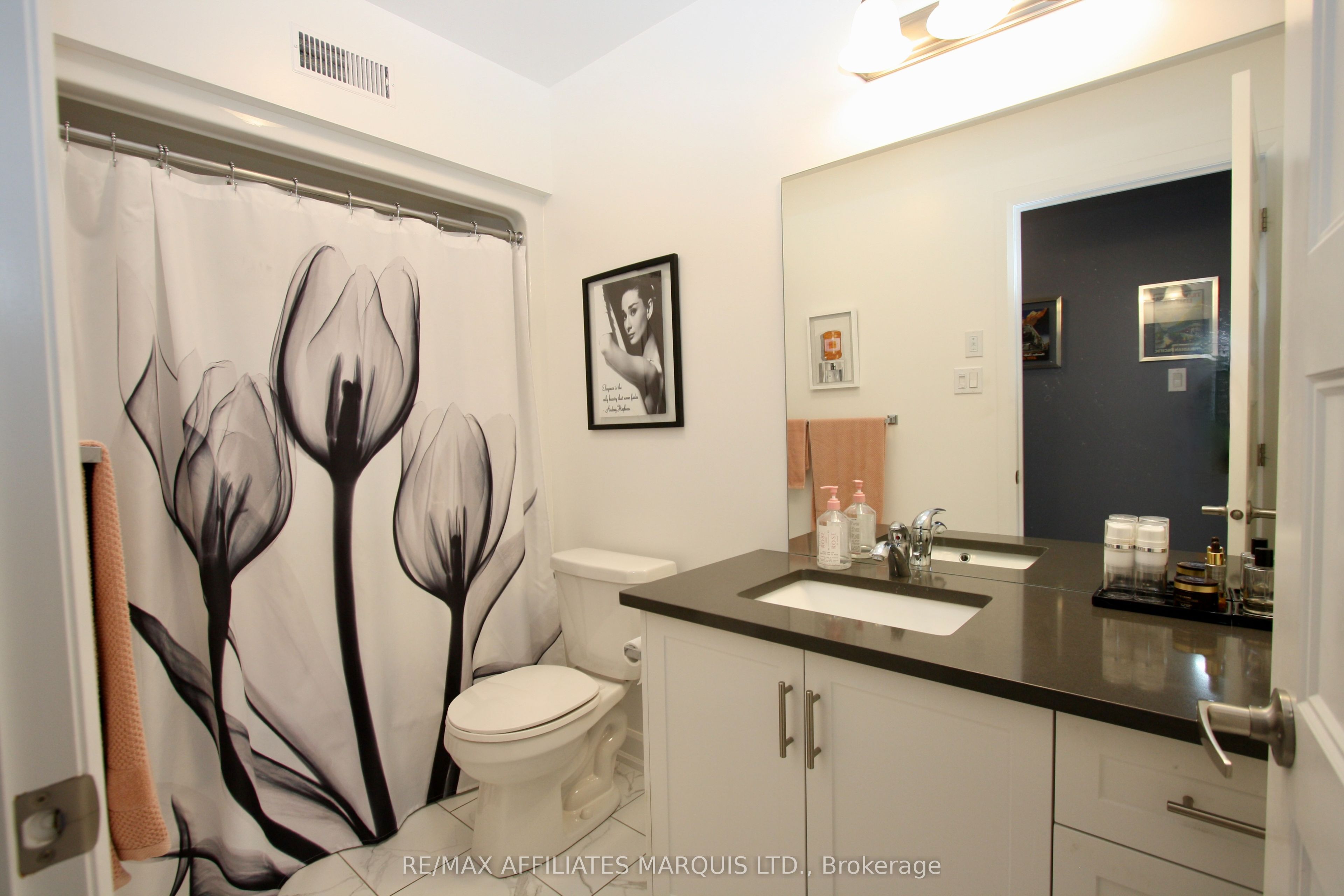 276 Bellwood Drive Property Photo 10