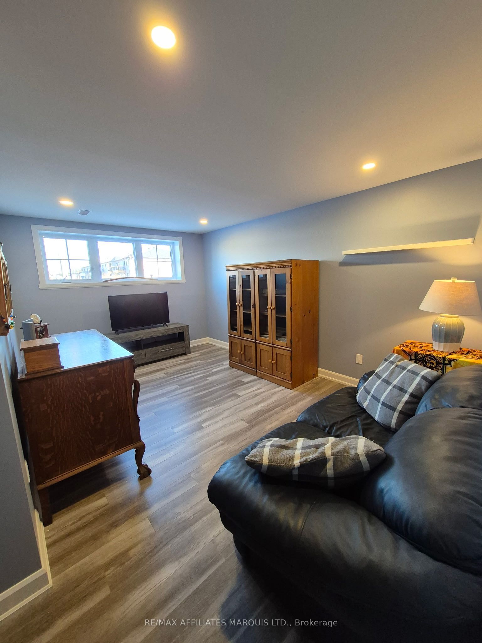 276 Bellwood Drive Property Photo 11