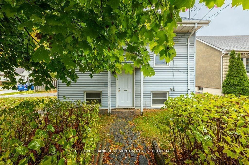 44 Rykert Street Property Photo 2