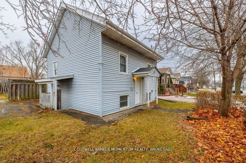 44 Rykert Street Property Photo 22