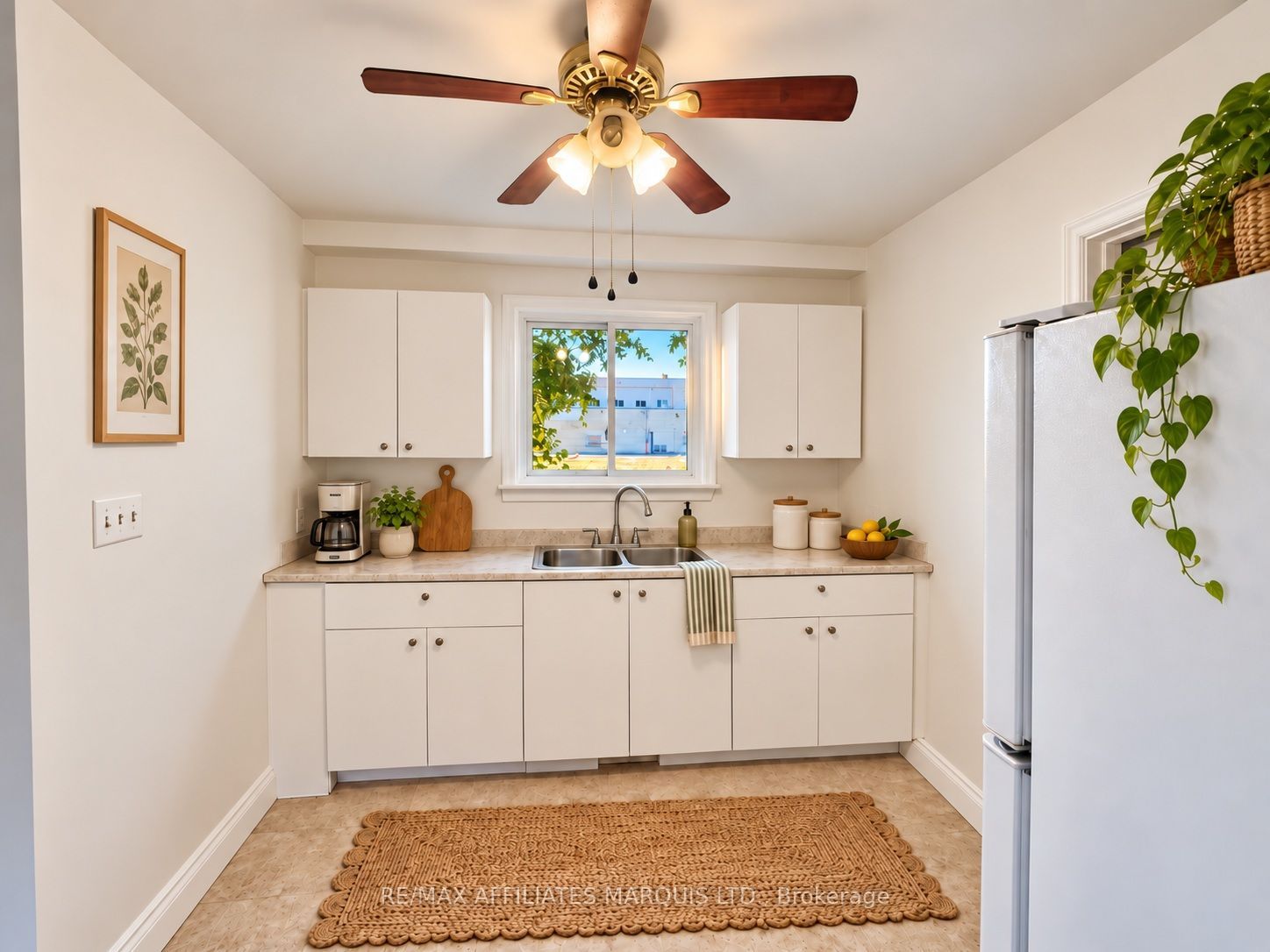 1325 Reneal Street Property Photo 13