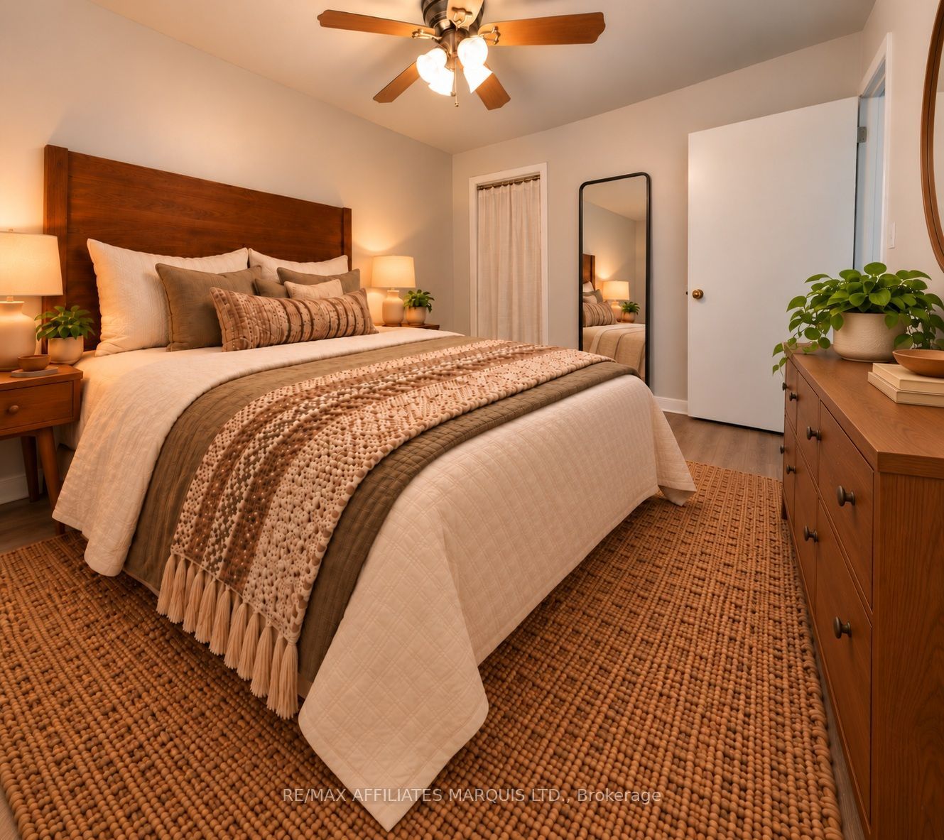 1325 Reneal Street Property Photo 21