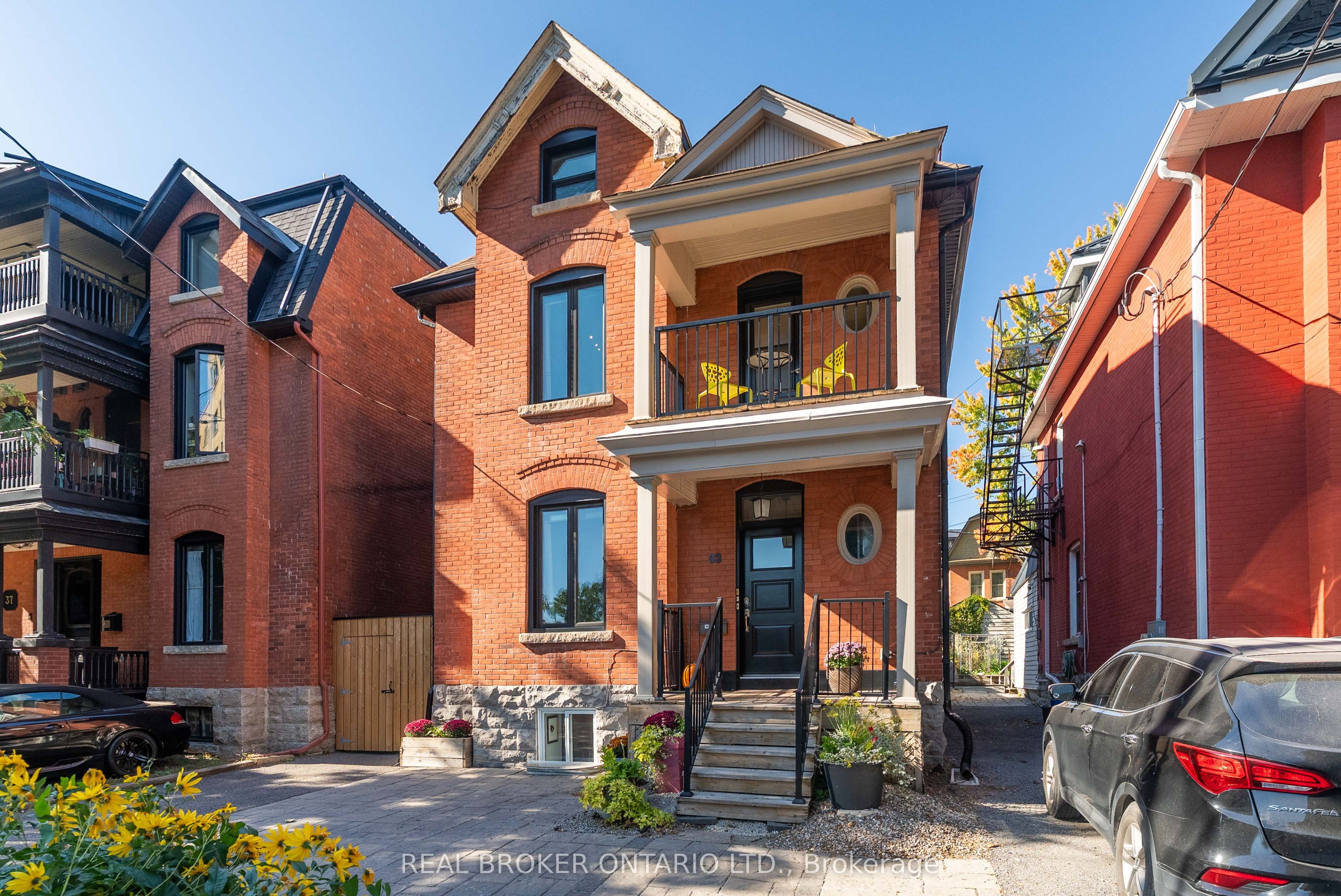 33 Argyle Avenue Property Photo 1