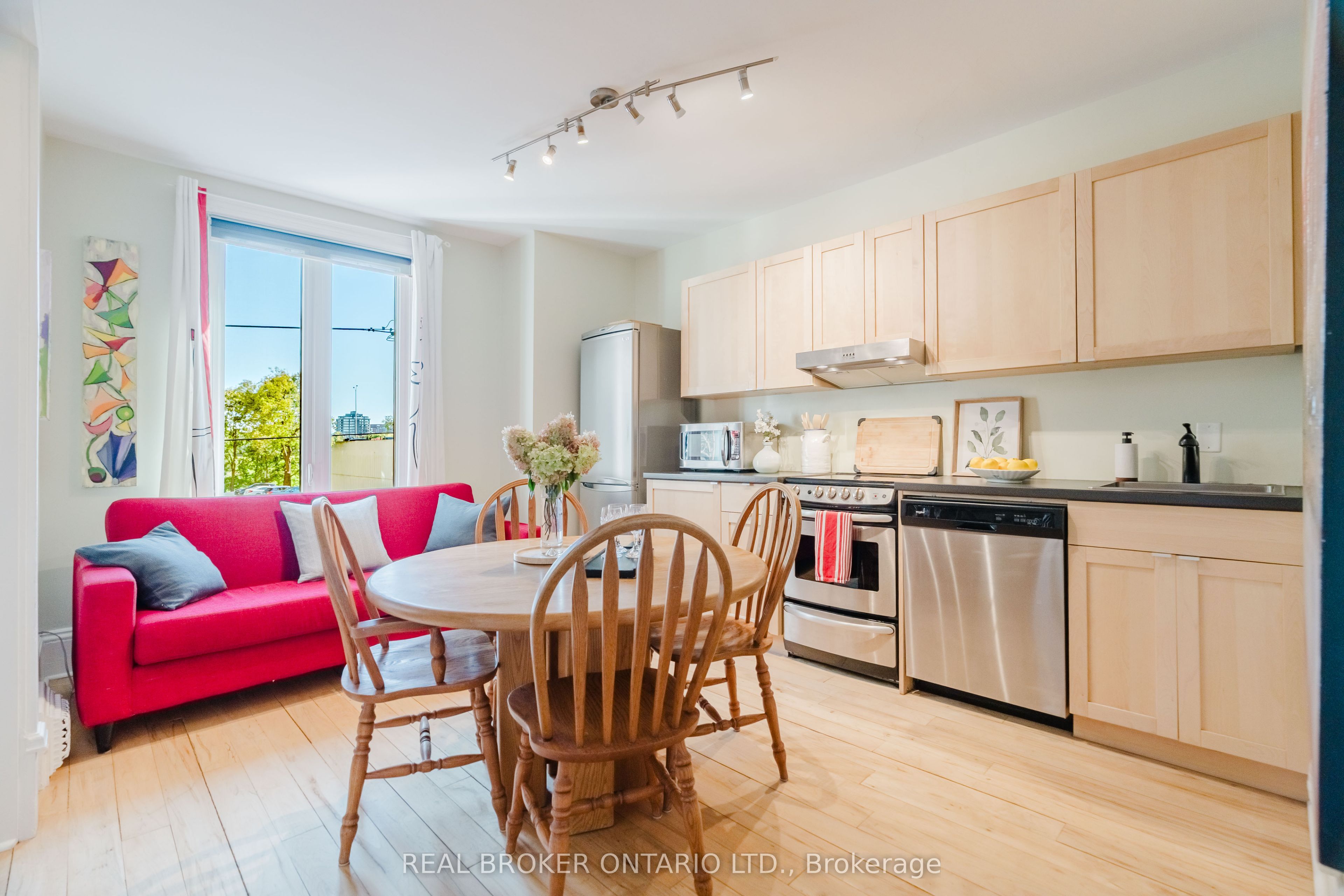 33 Argyle Avenue Property Photo 12