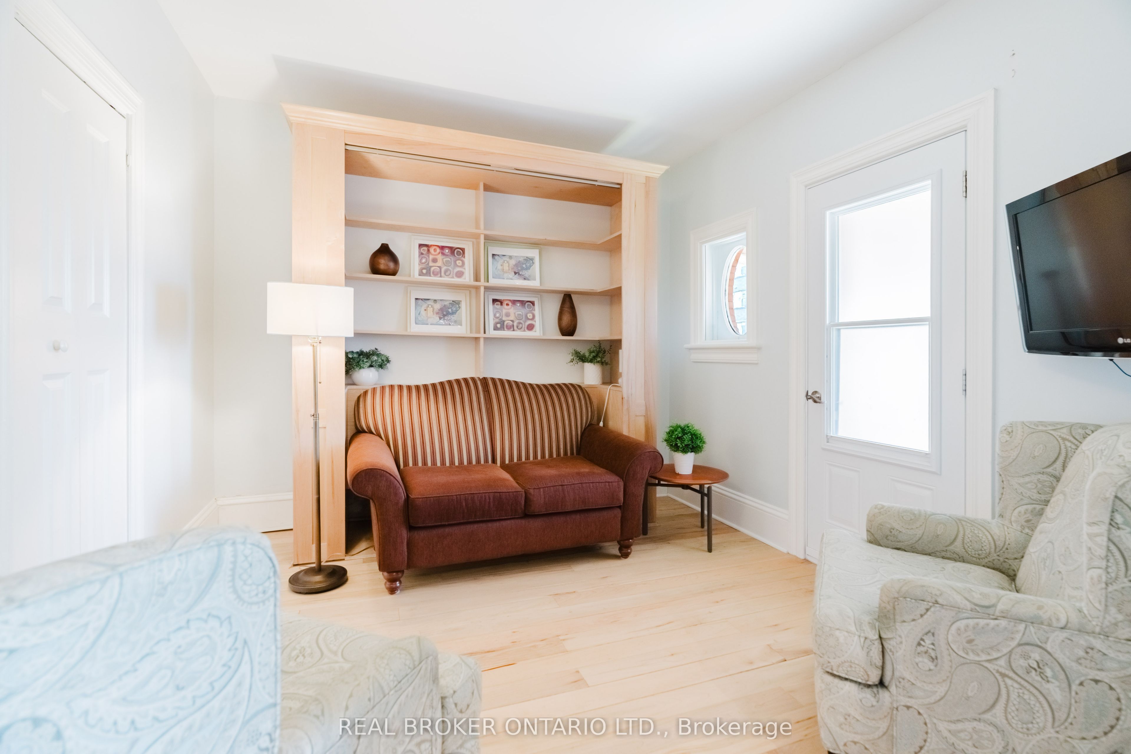 33 Argyle Avenue Property Photo 16