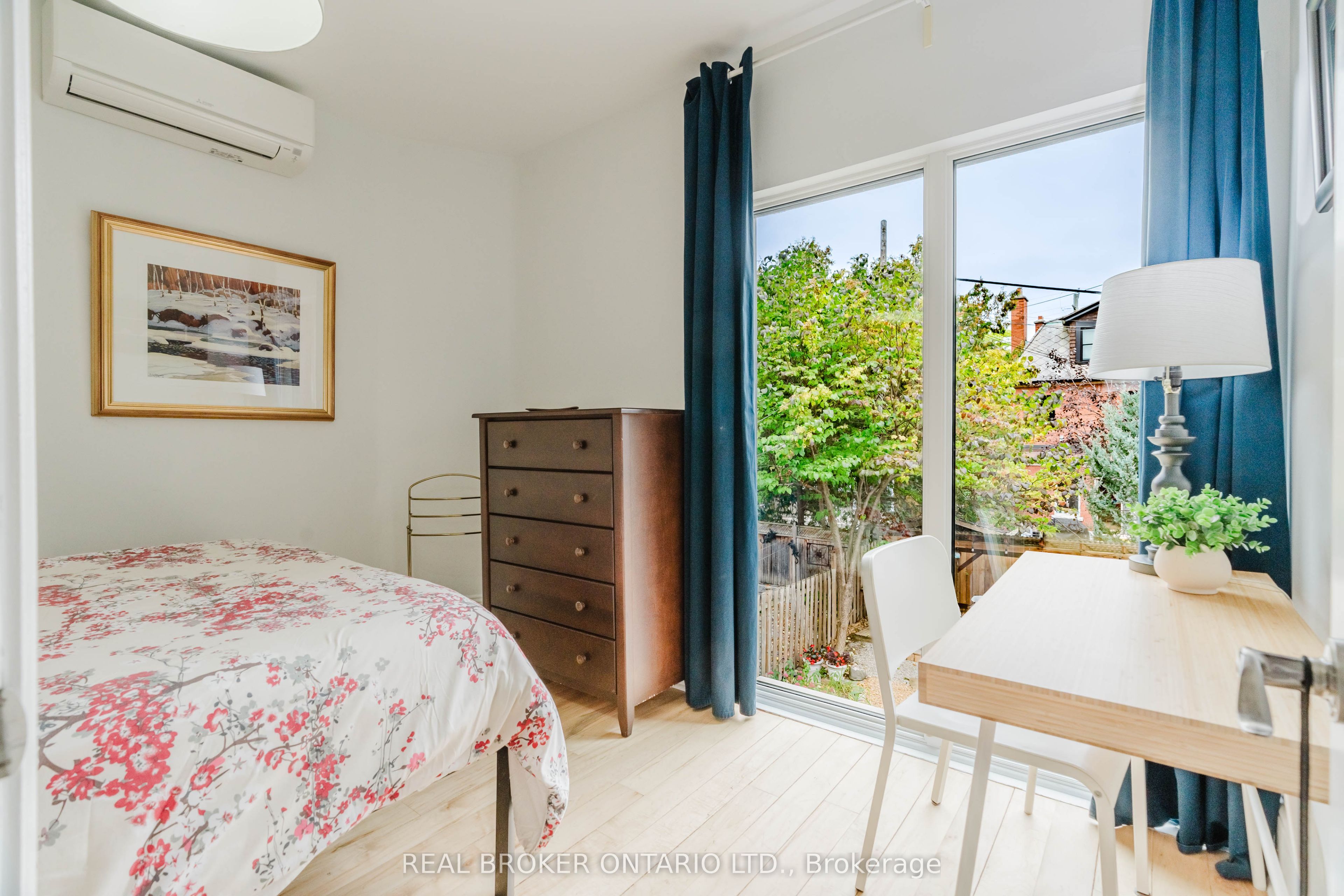 33 Argyle Avenue Property Photo 23