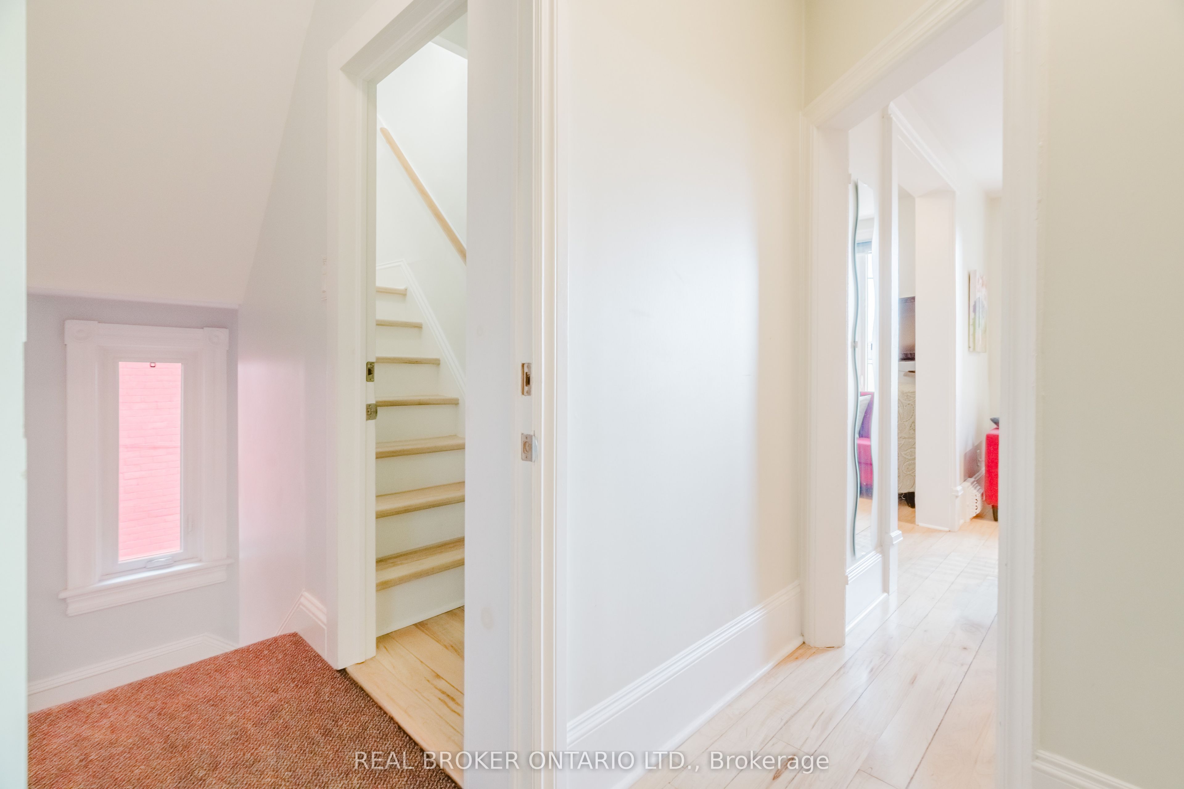 33 Argyle Avenue Property Photo 24