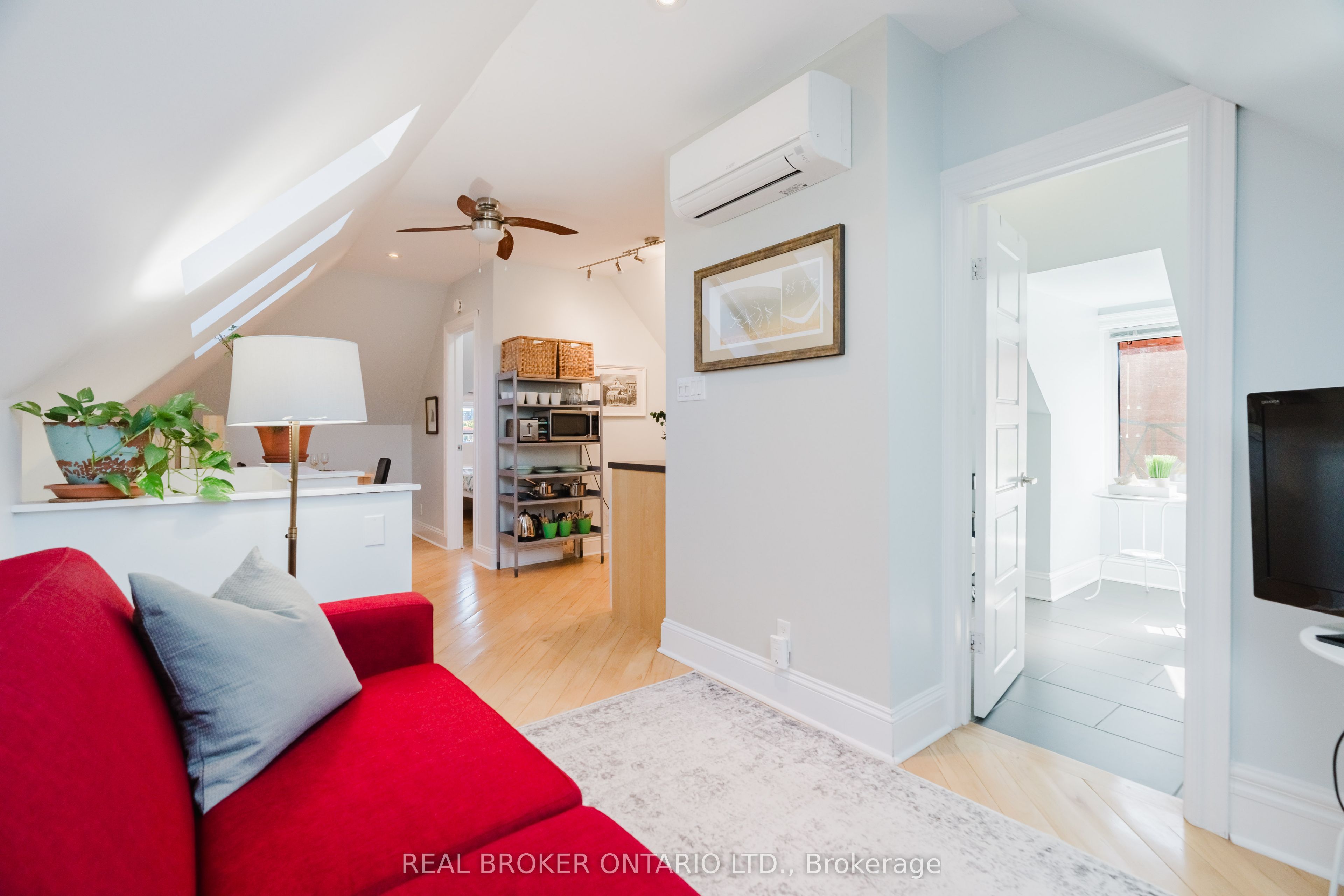 33 Argyle Avenue Property Photo 29