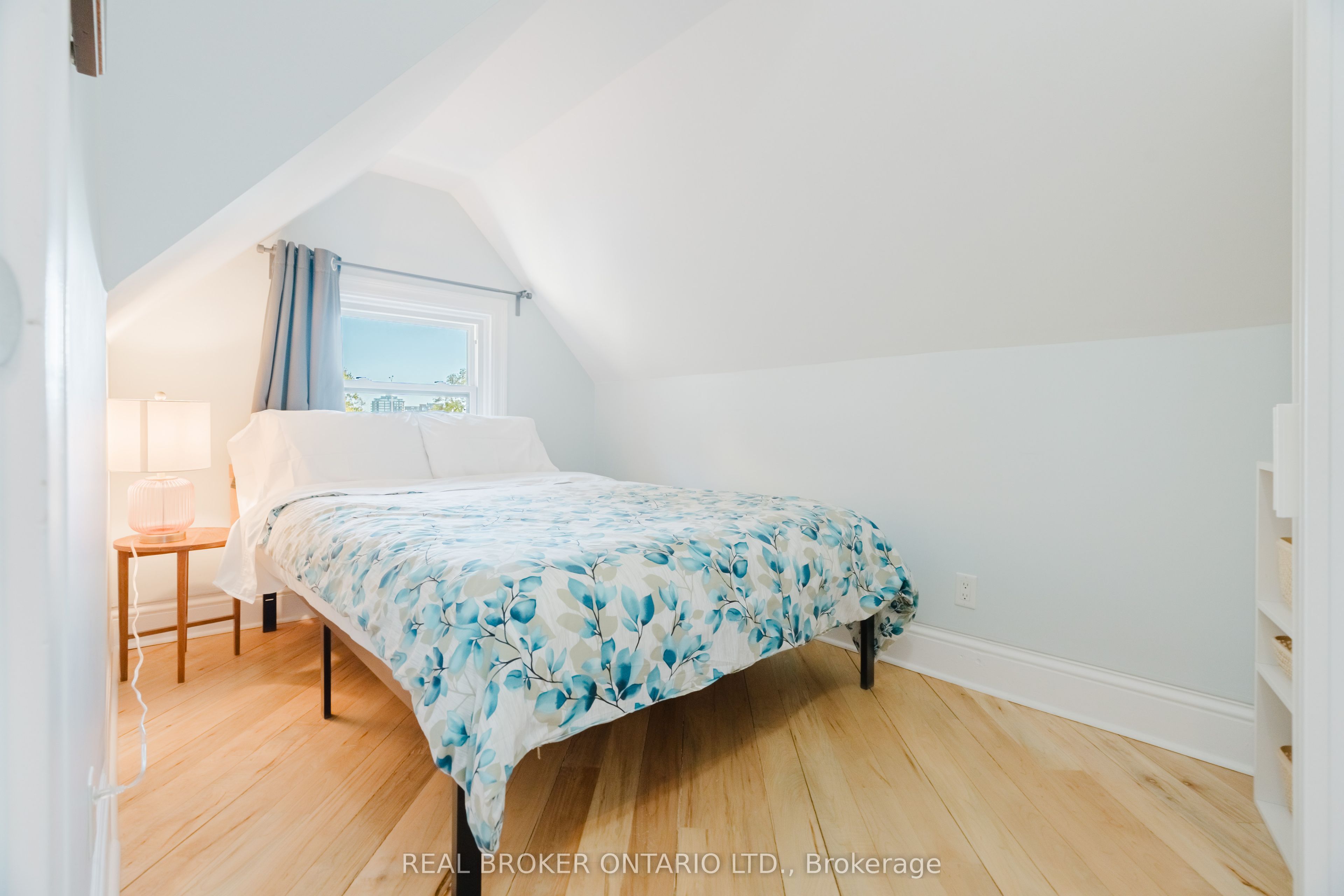 33 Argyle Avenue Property Photo 34