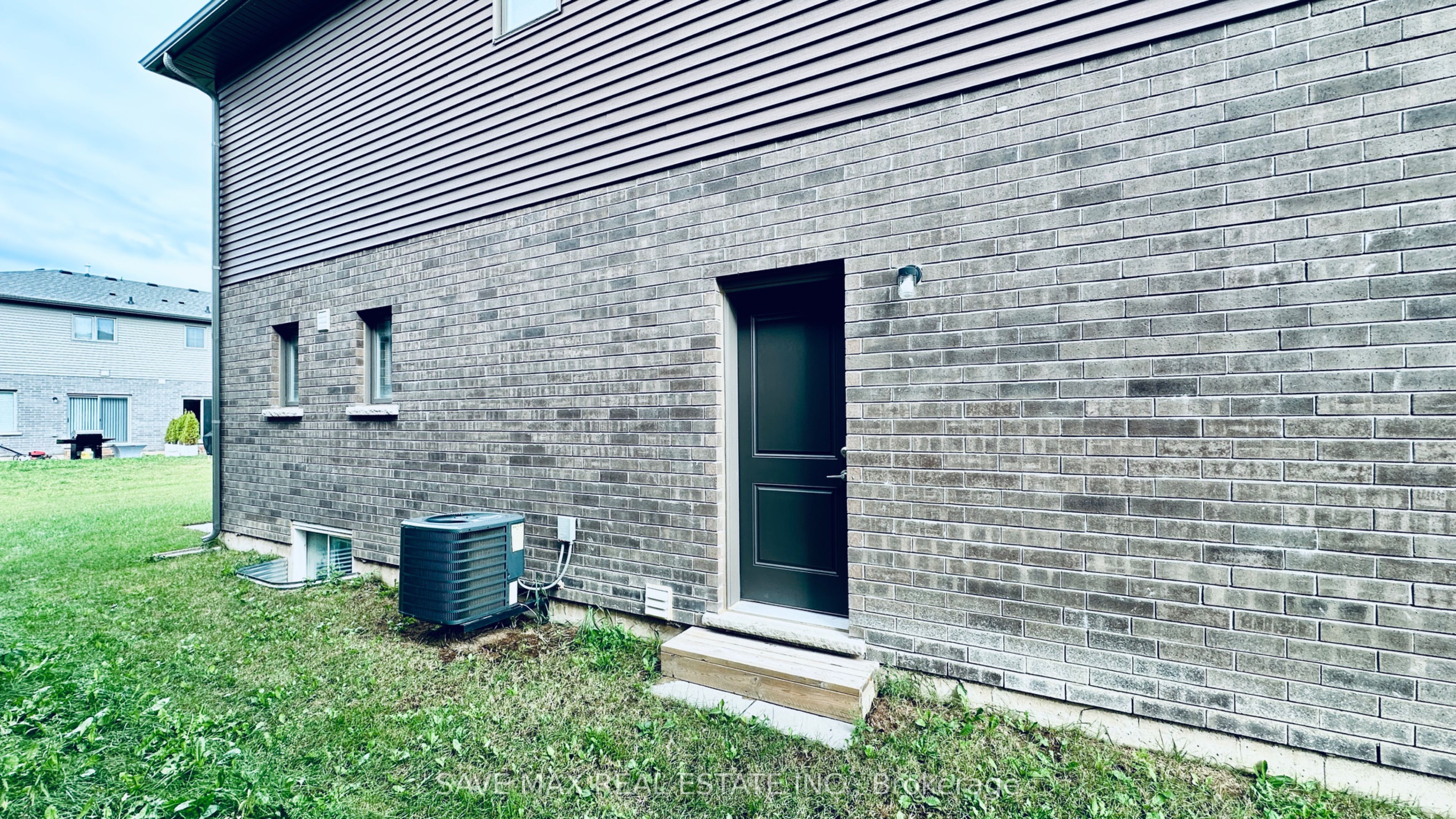 89 Acacia Road Property Photo 37