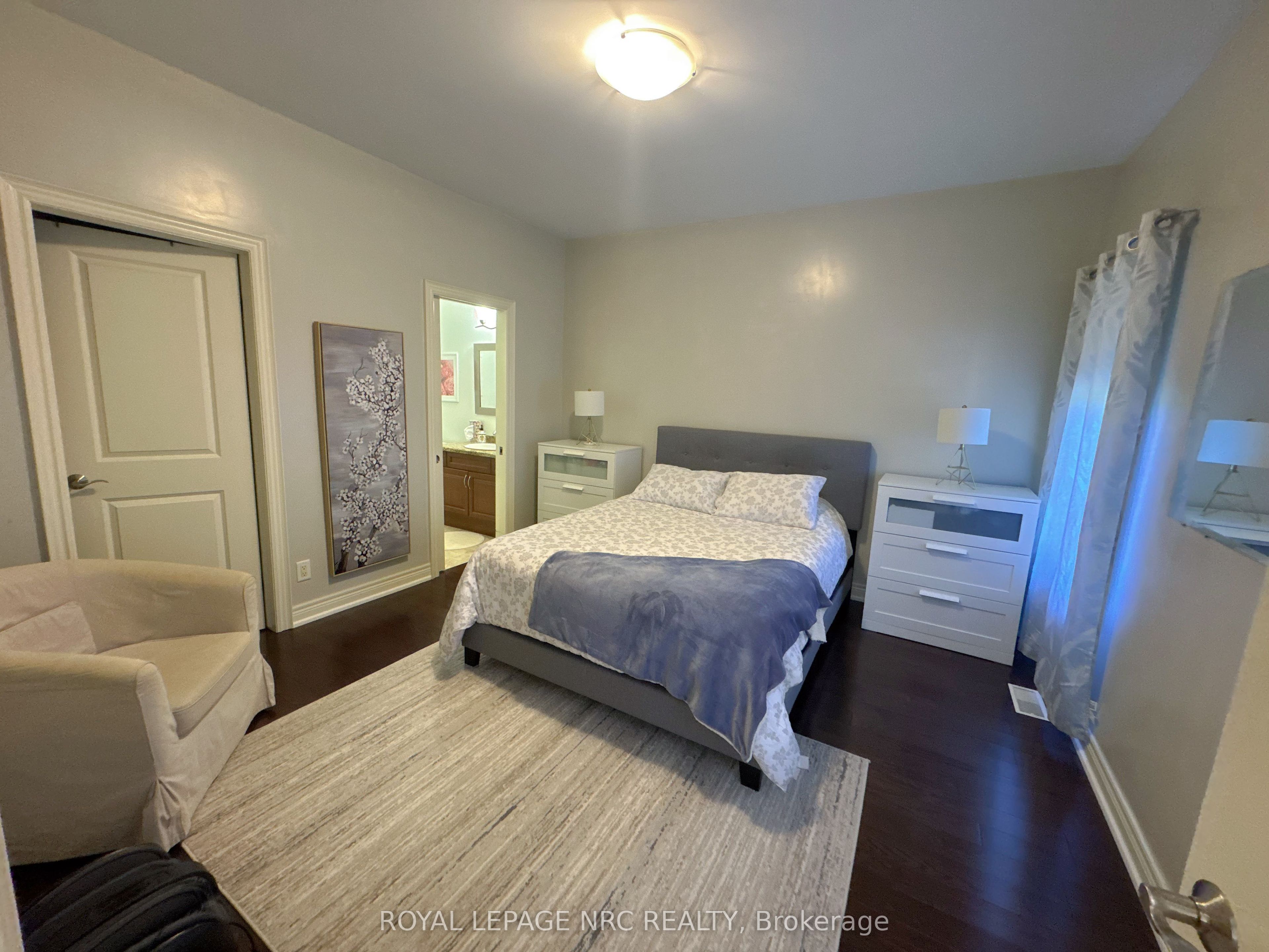 211 First Street Louth Property Photo 19