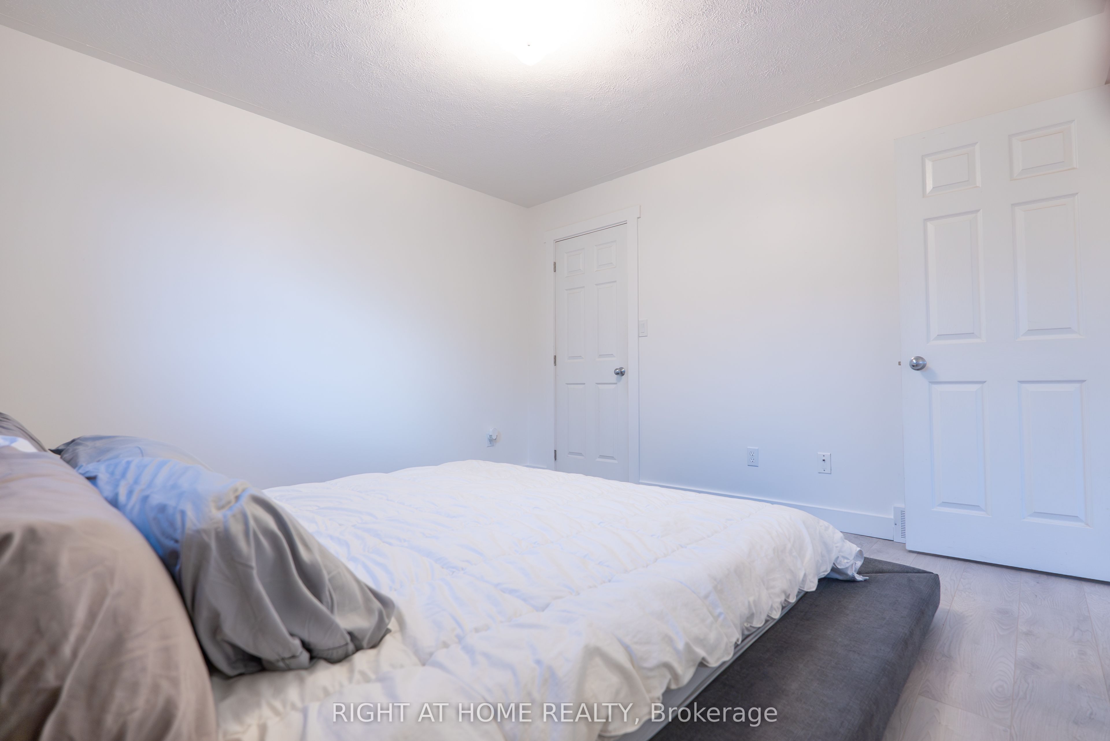 590 Demers Street Property Photo 26