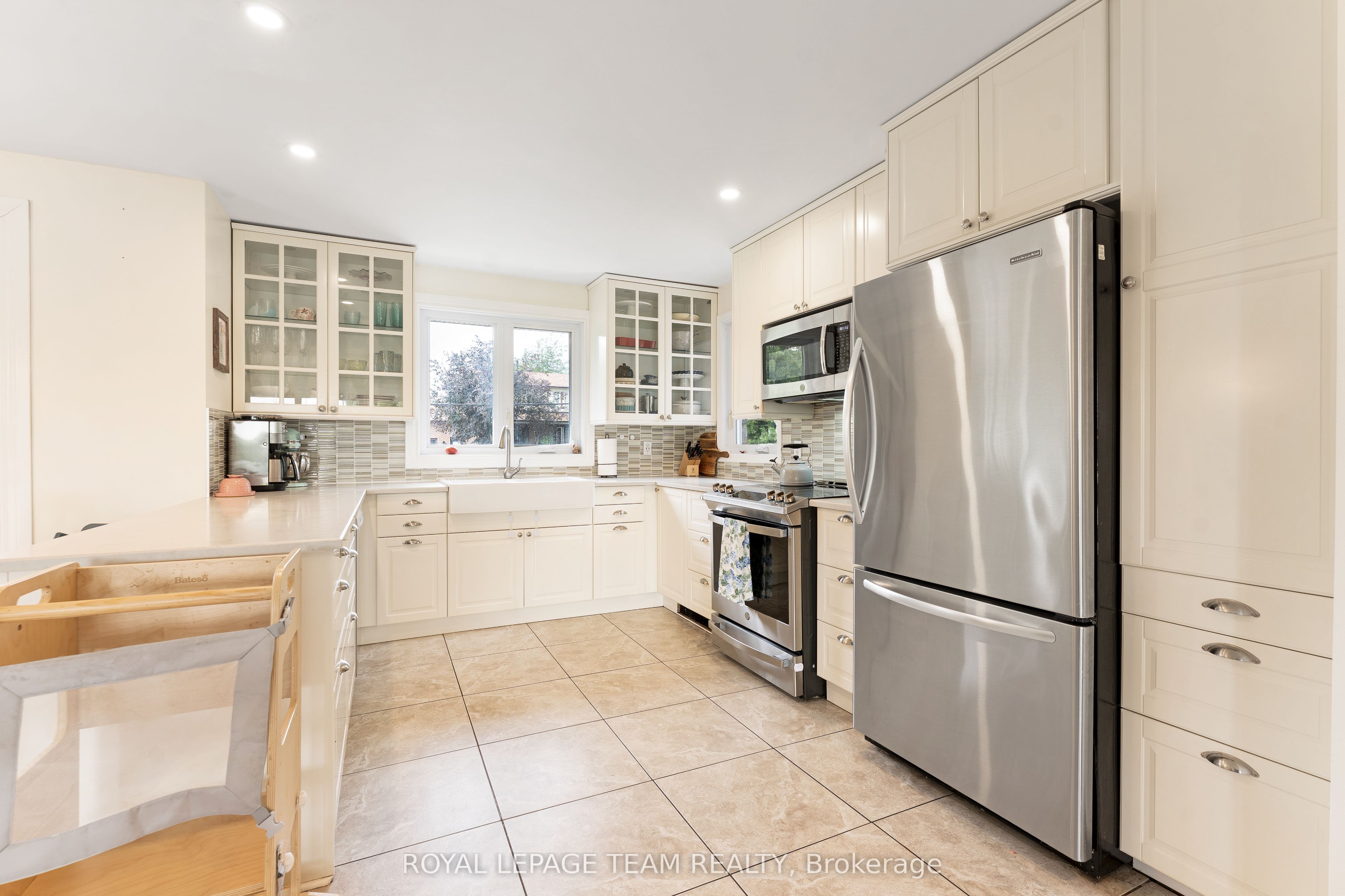 4603 Gregoire Road Property Photo 9