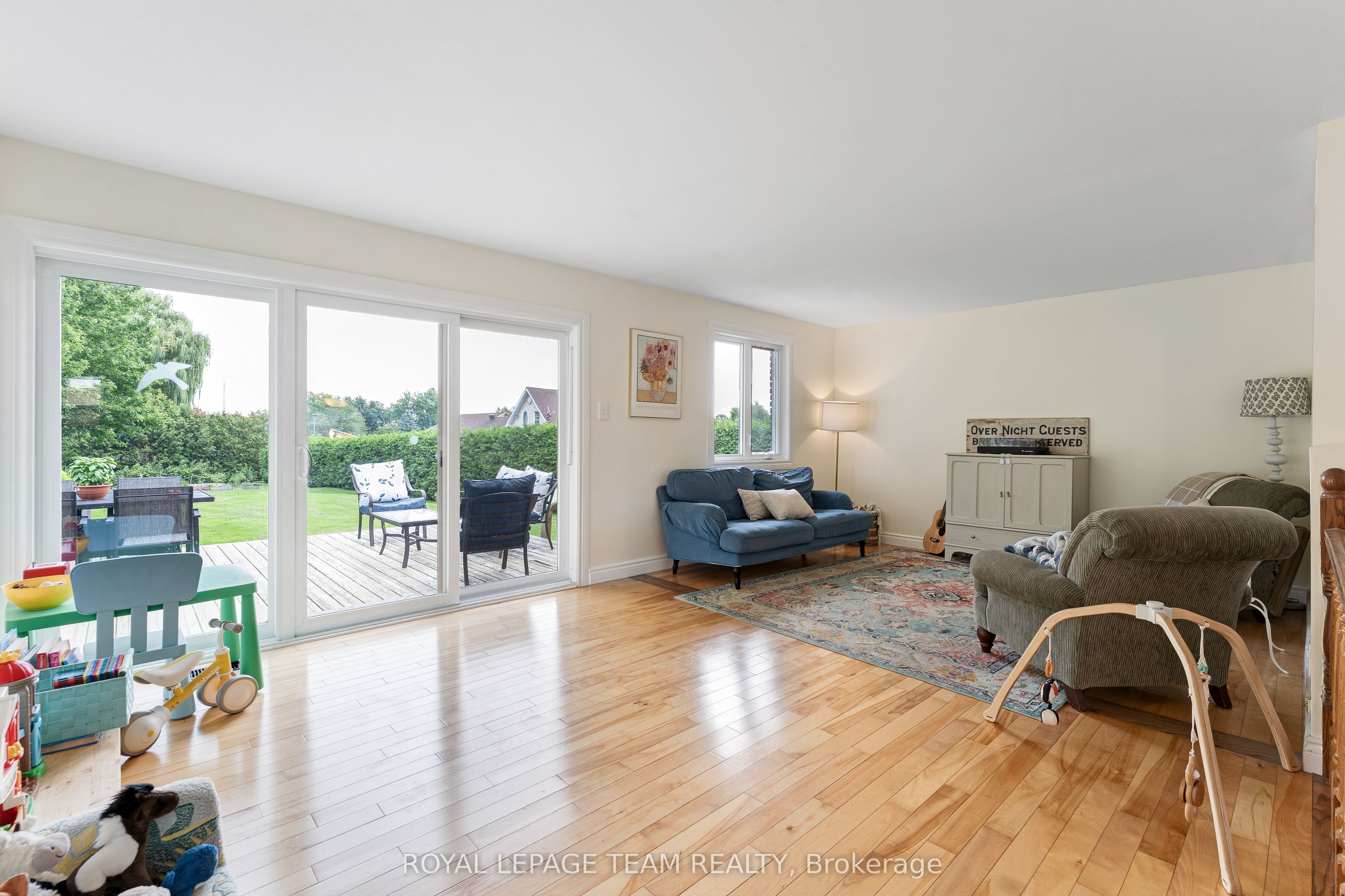 4603 Gregoire Road Property Photo 12