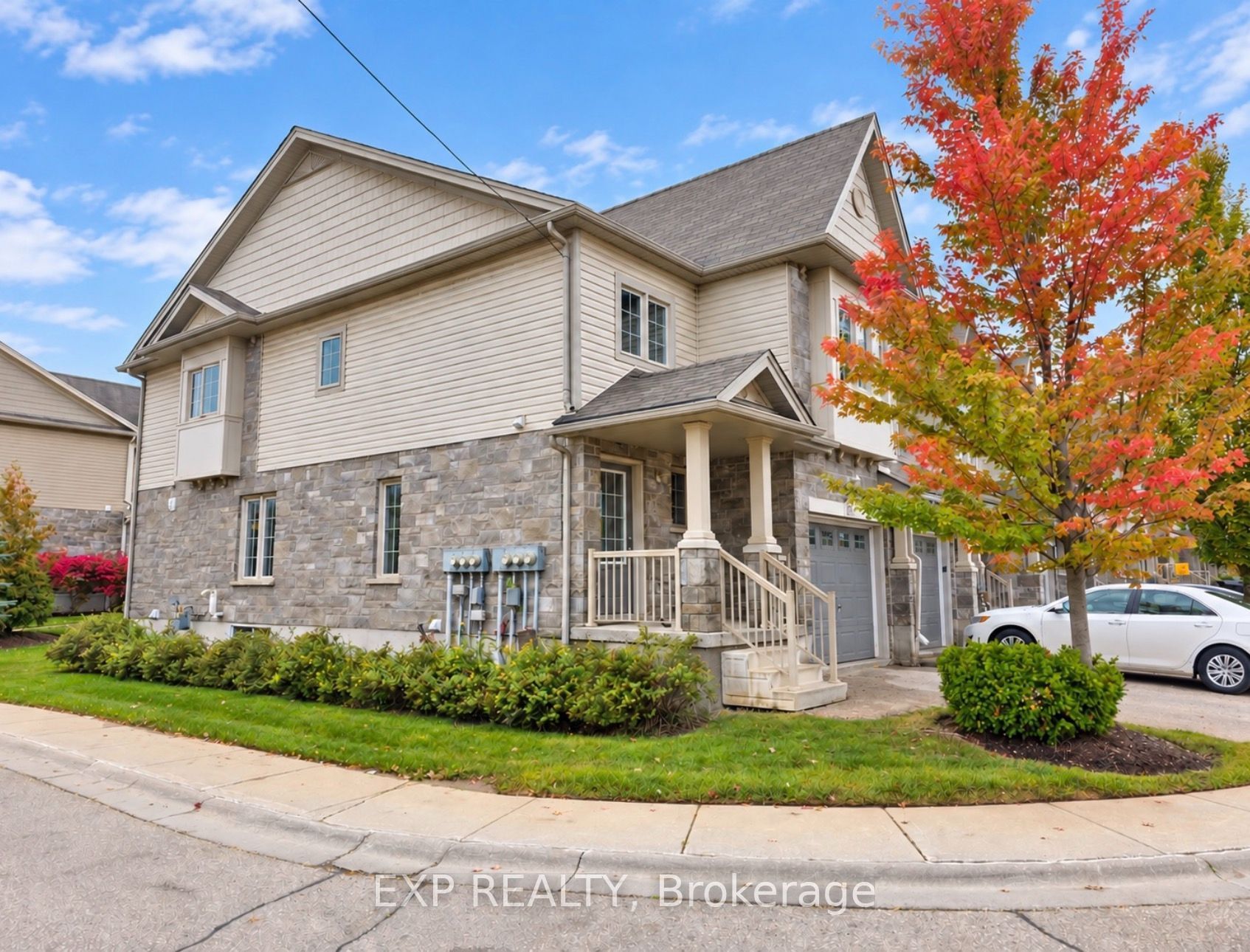 6 Upper Mercer Street B5 Property Photo 2