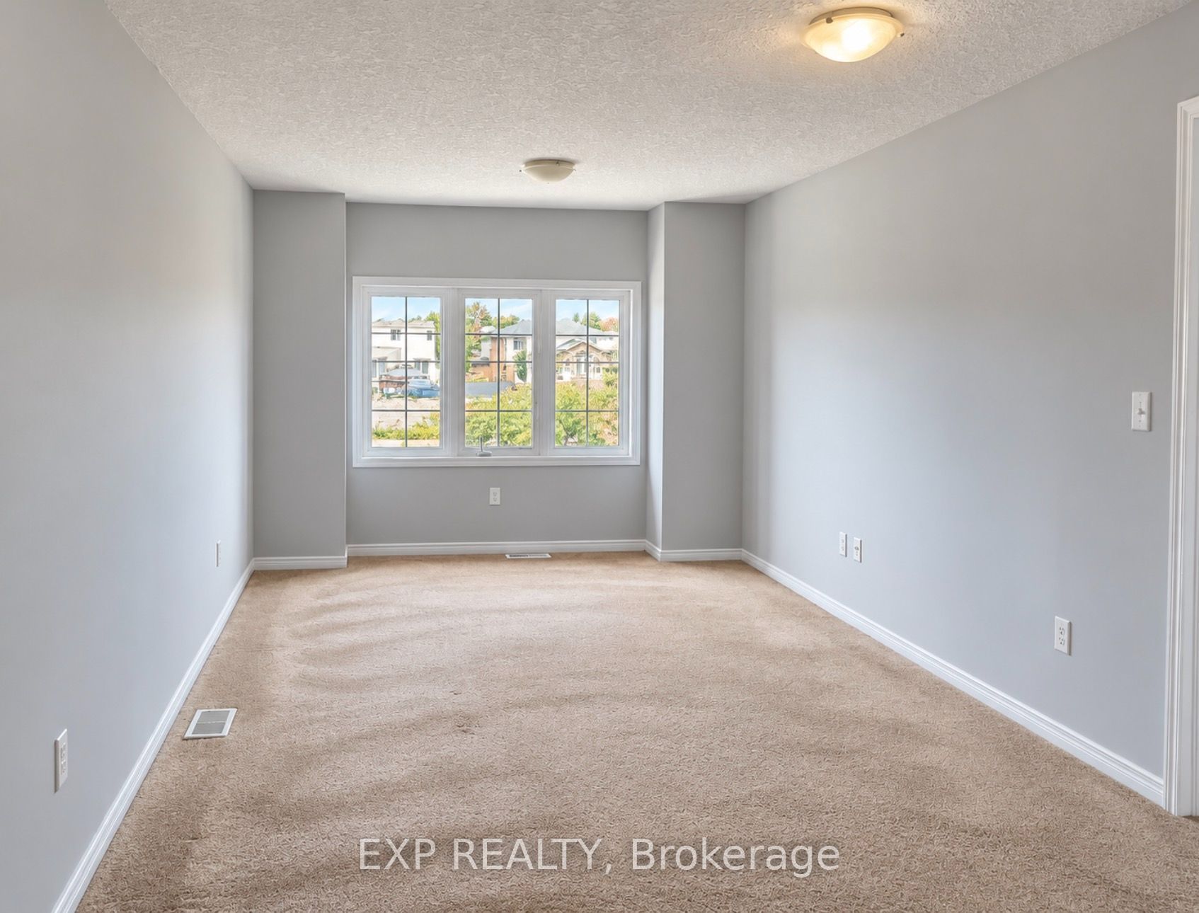 6 Upper Mercer Street B5 Property Photo 10