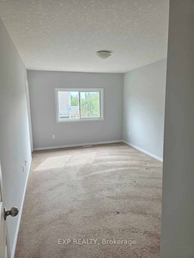 6 Upper Mercer Street B5 Property Photo 12