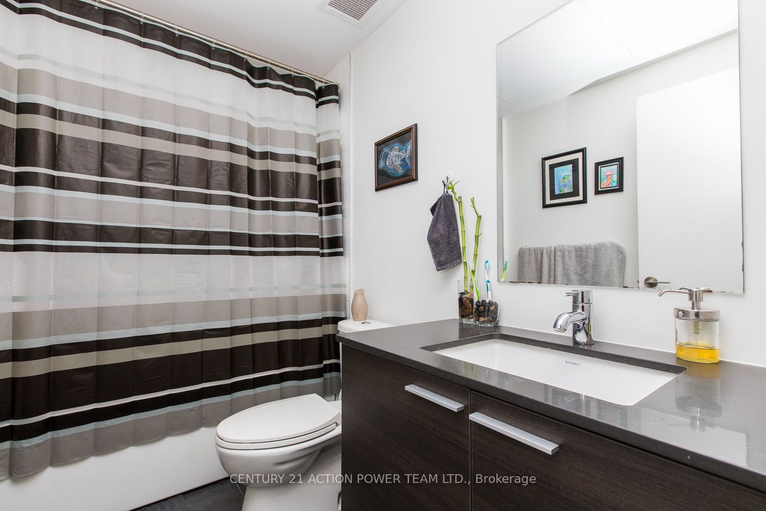 354 Gladstone Avenue 707 Property Photo 17