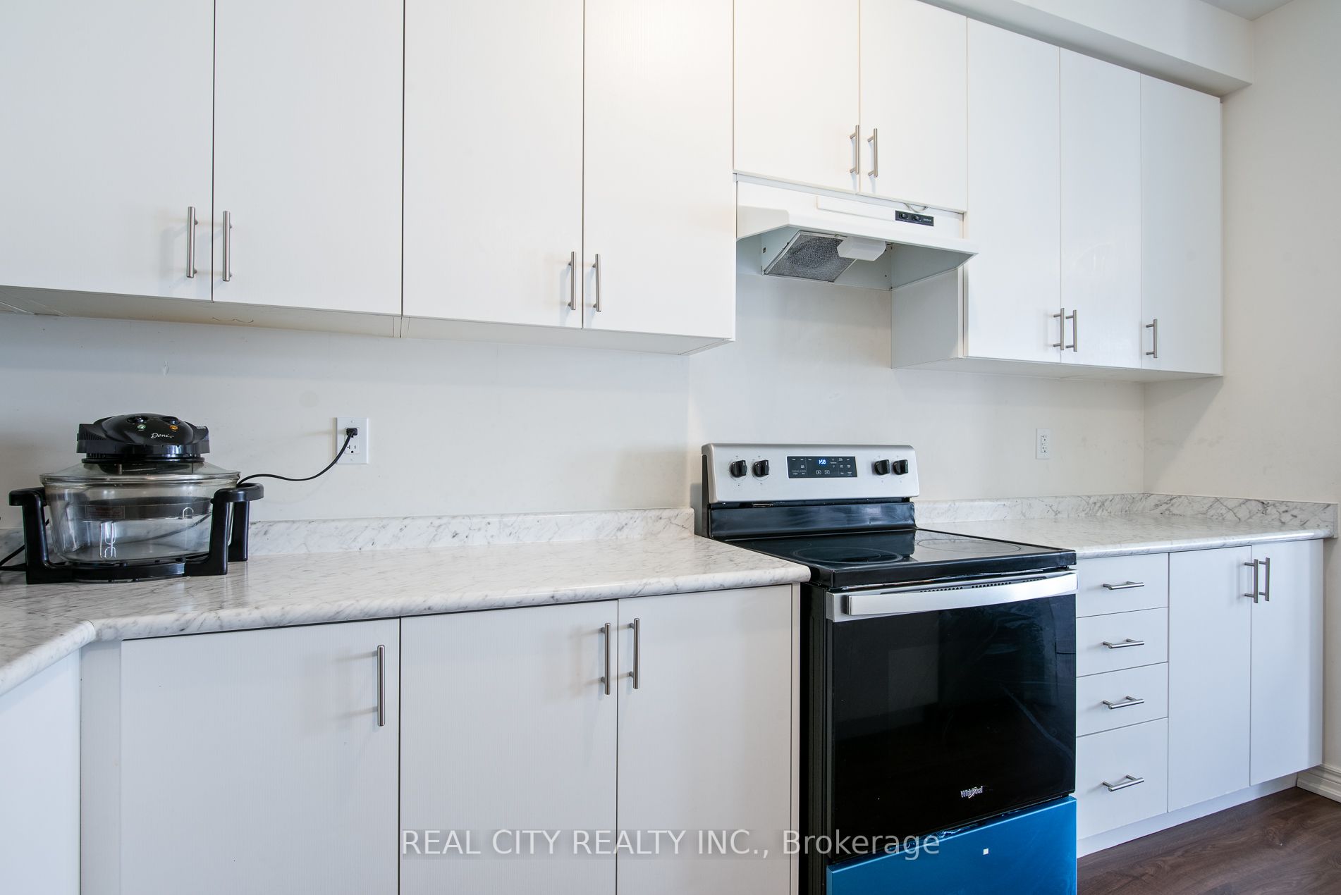 18 Lidstone Street Property Photo 14
