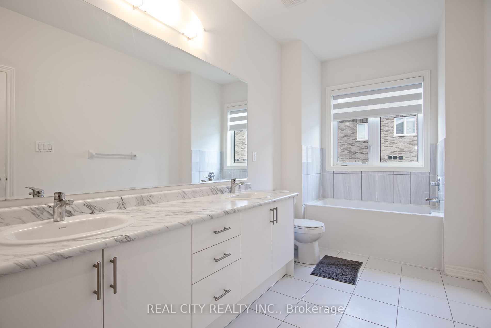 18 Lidstone Street Property Photo 24