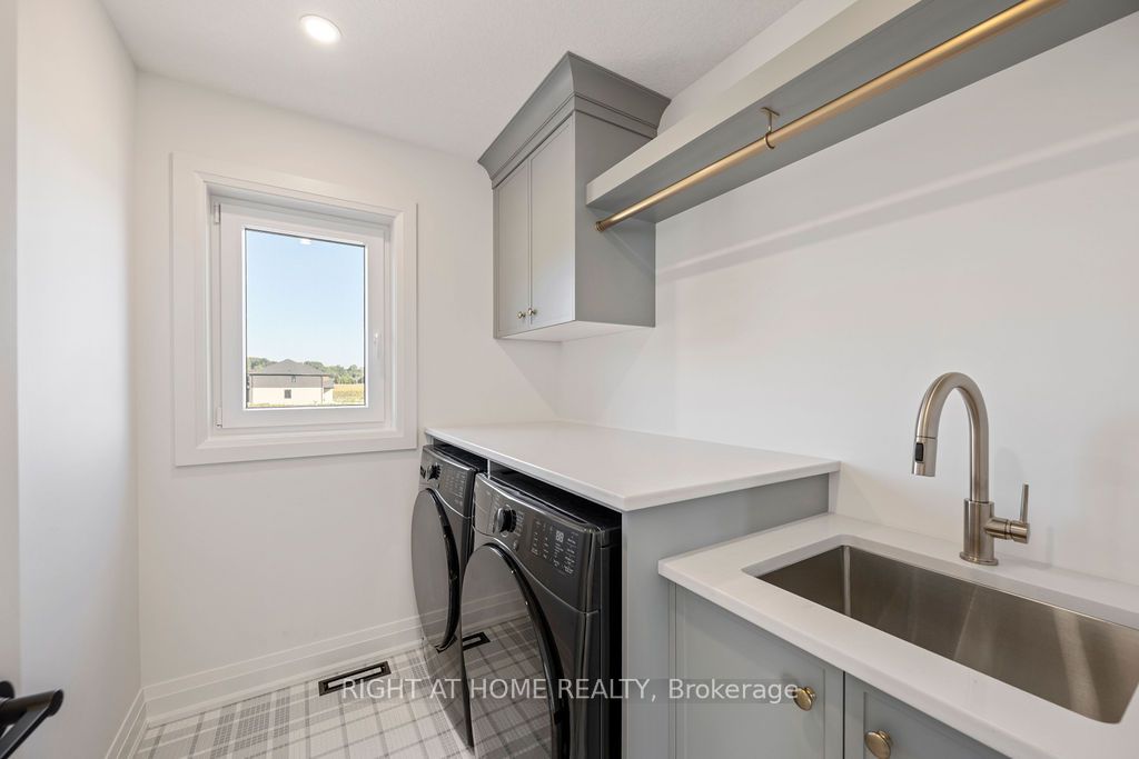 3149 Walsh Drive Property Photo 32