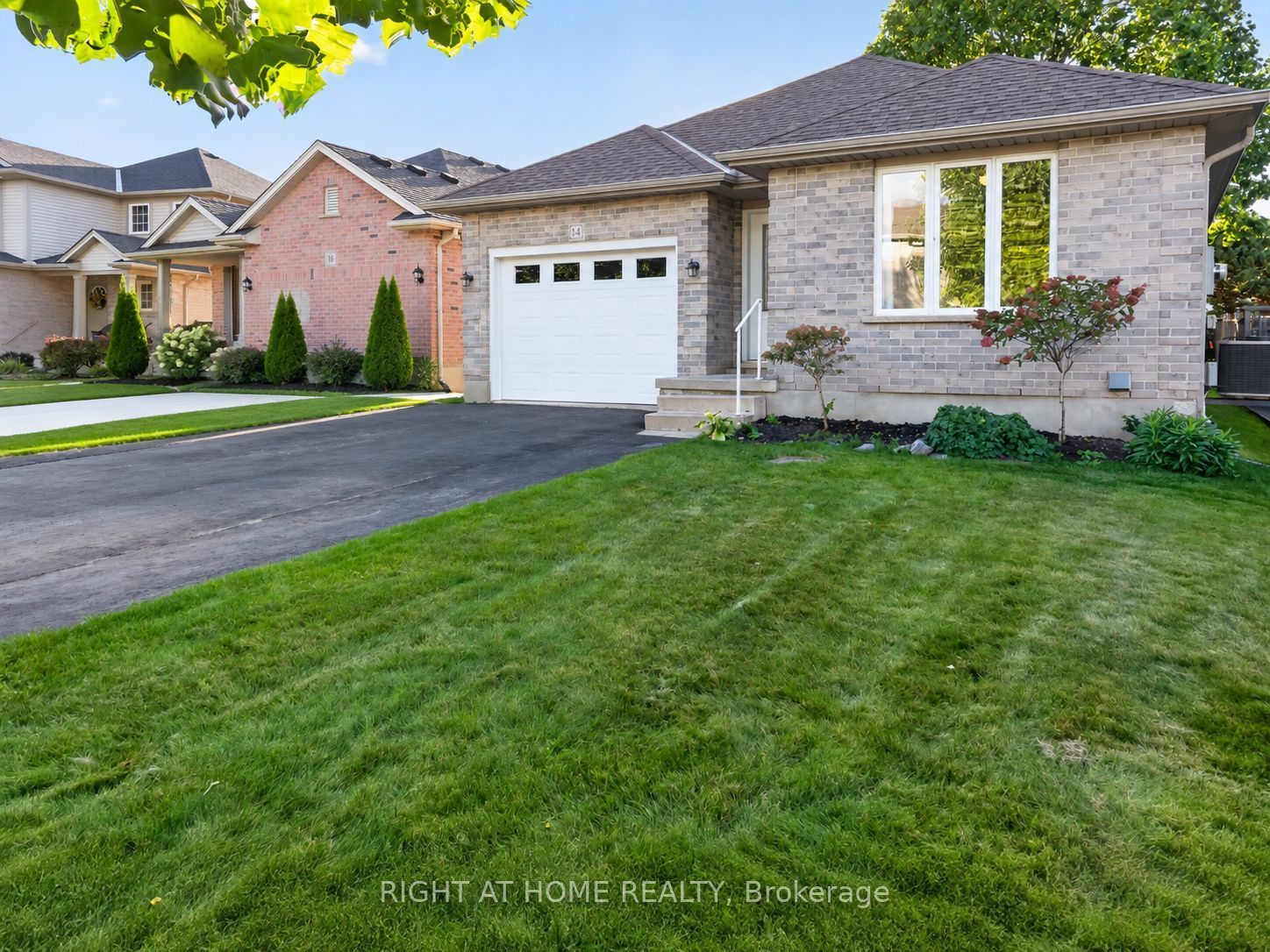 14 Oriole Lane Property Photo 1