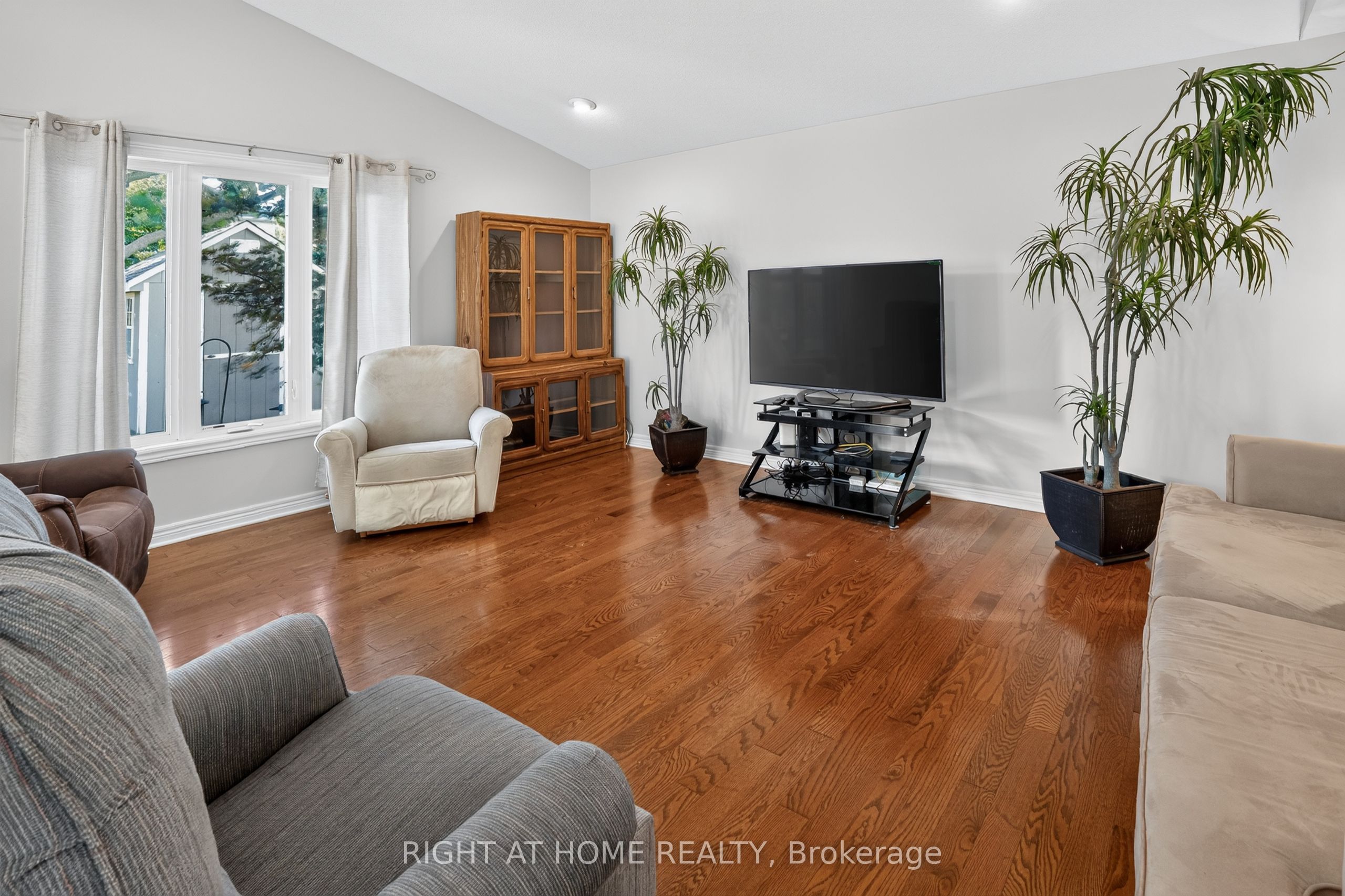14 Oriole Lane Property Photo 3