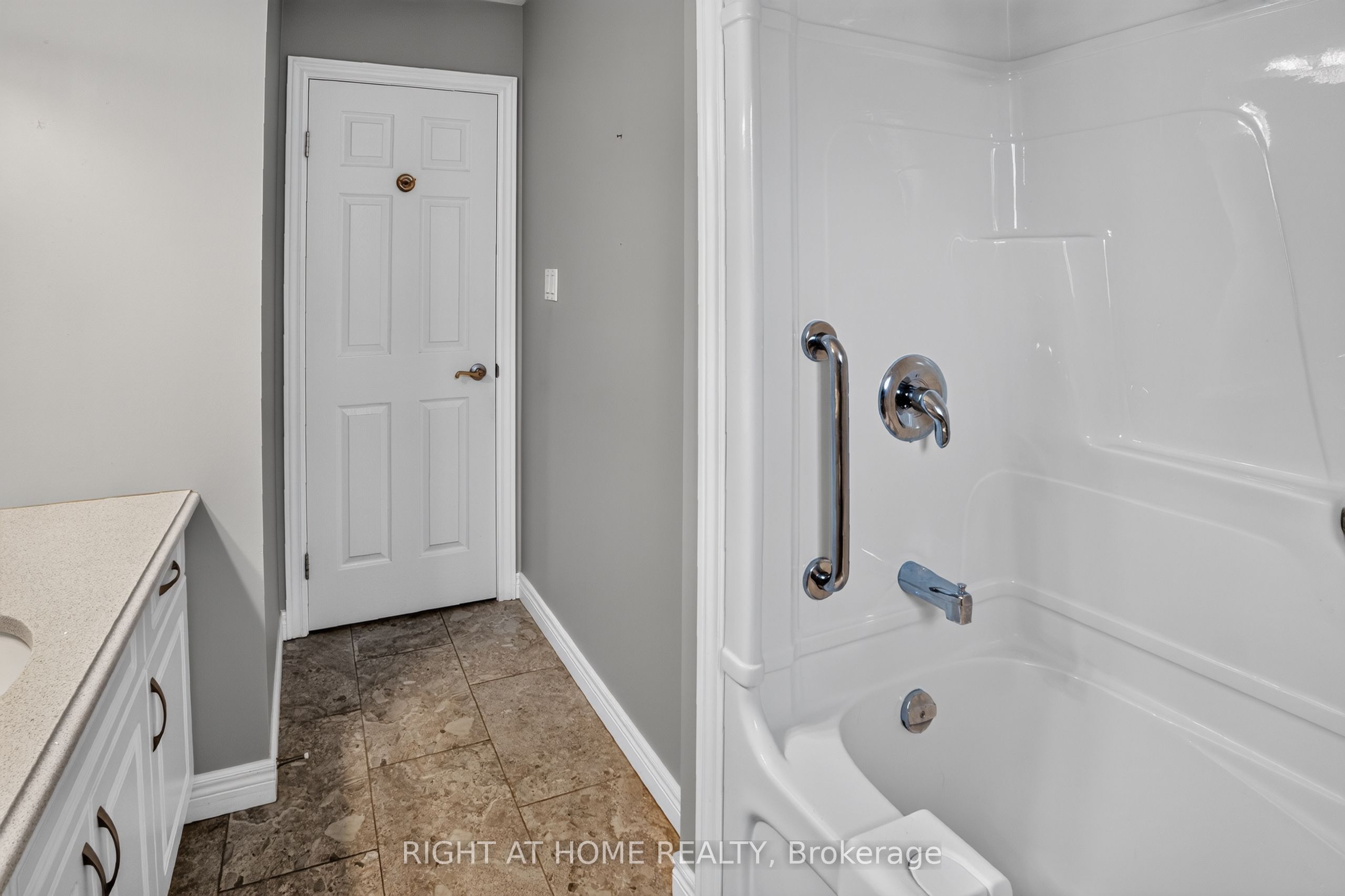 14 Oriole Lane Property Photo 17