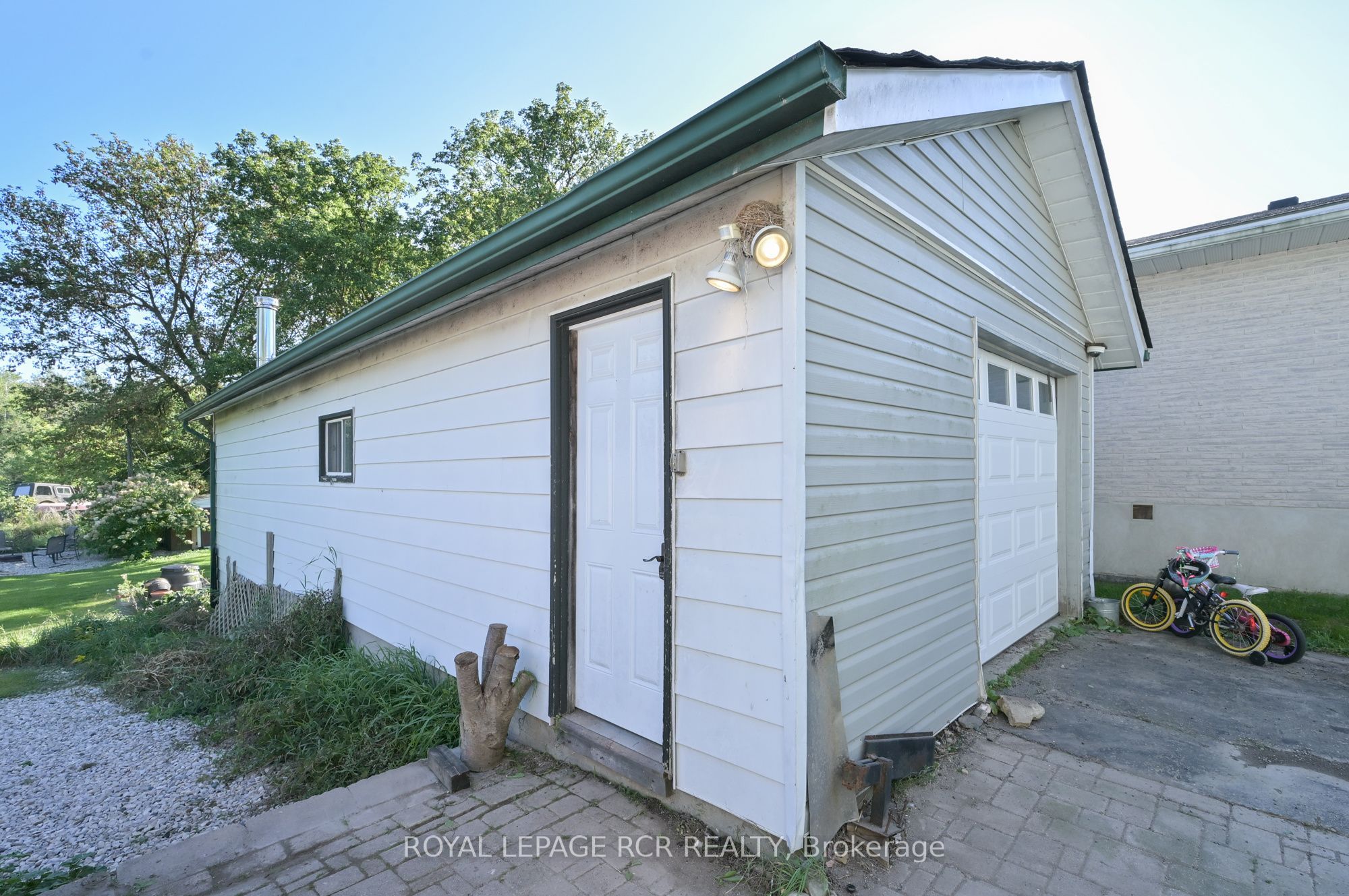 103 Amaranth St E Property Photo 30