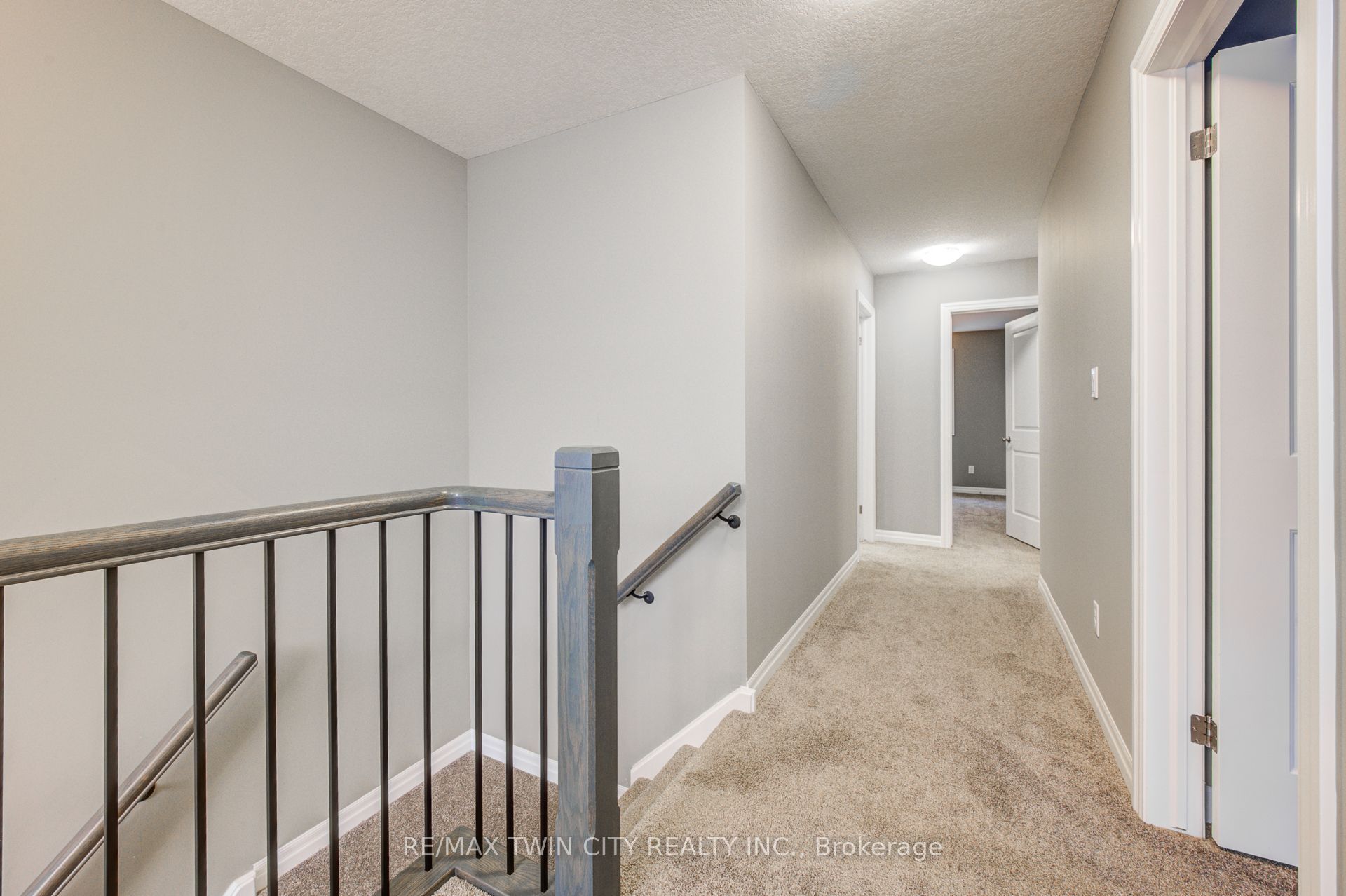 343 Huron Street 17 Property Photo 20
